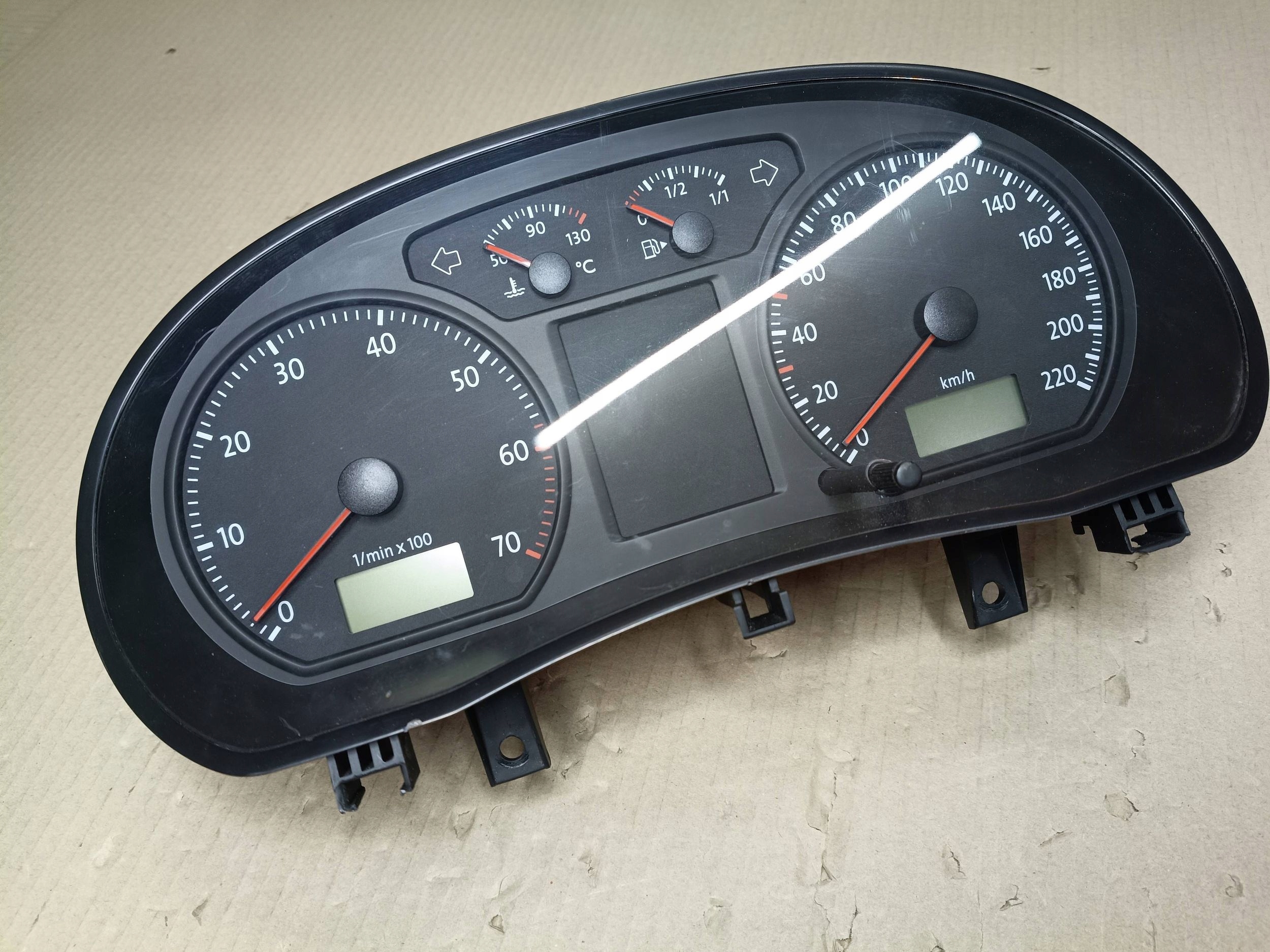 dials dials Volkswagen Polo 2009 6Q0920823TX