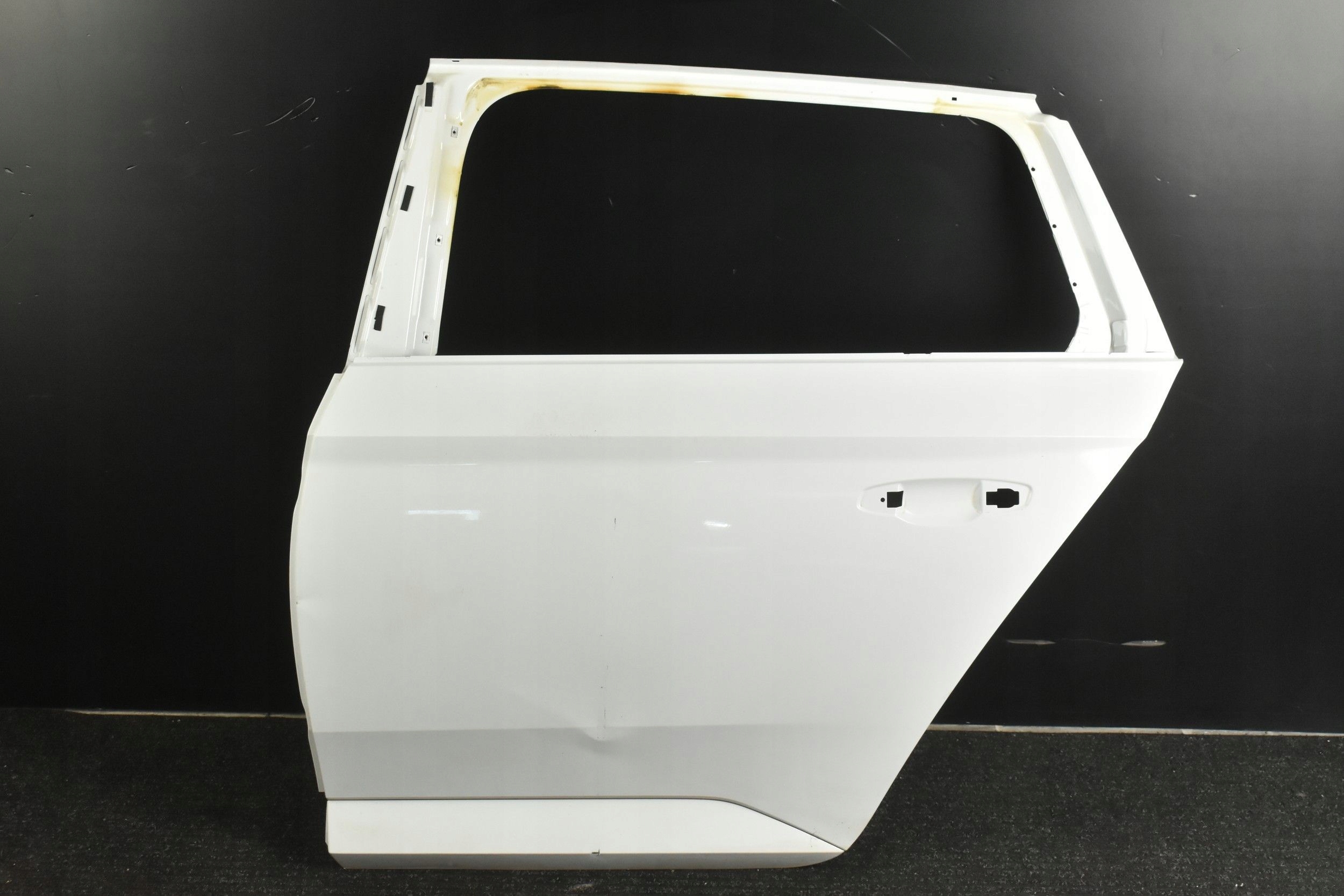 DRZWI LEWY TYŁ TYLNE SUPERB III 3V LS9R KOMBI 15-