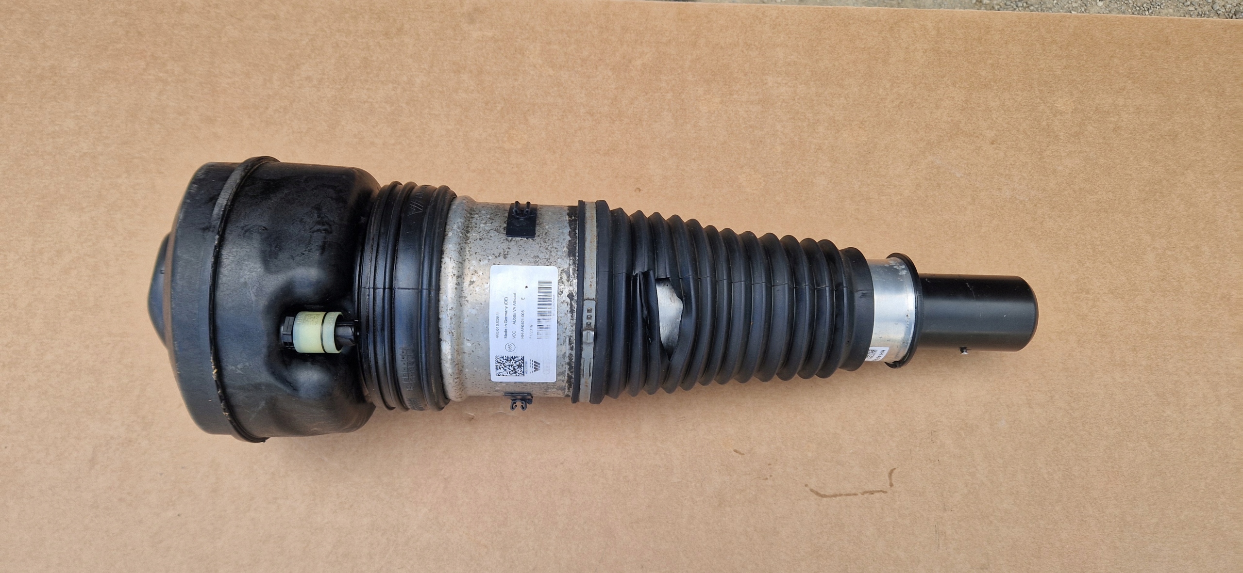 shock absorber front 4K0616039H AUDI A7 A6 C8 IDEAL original