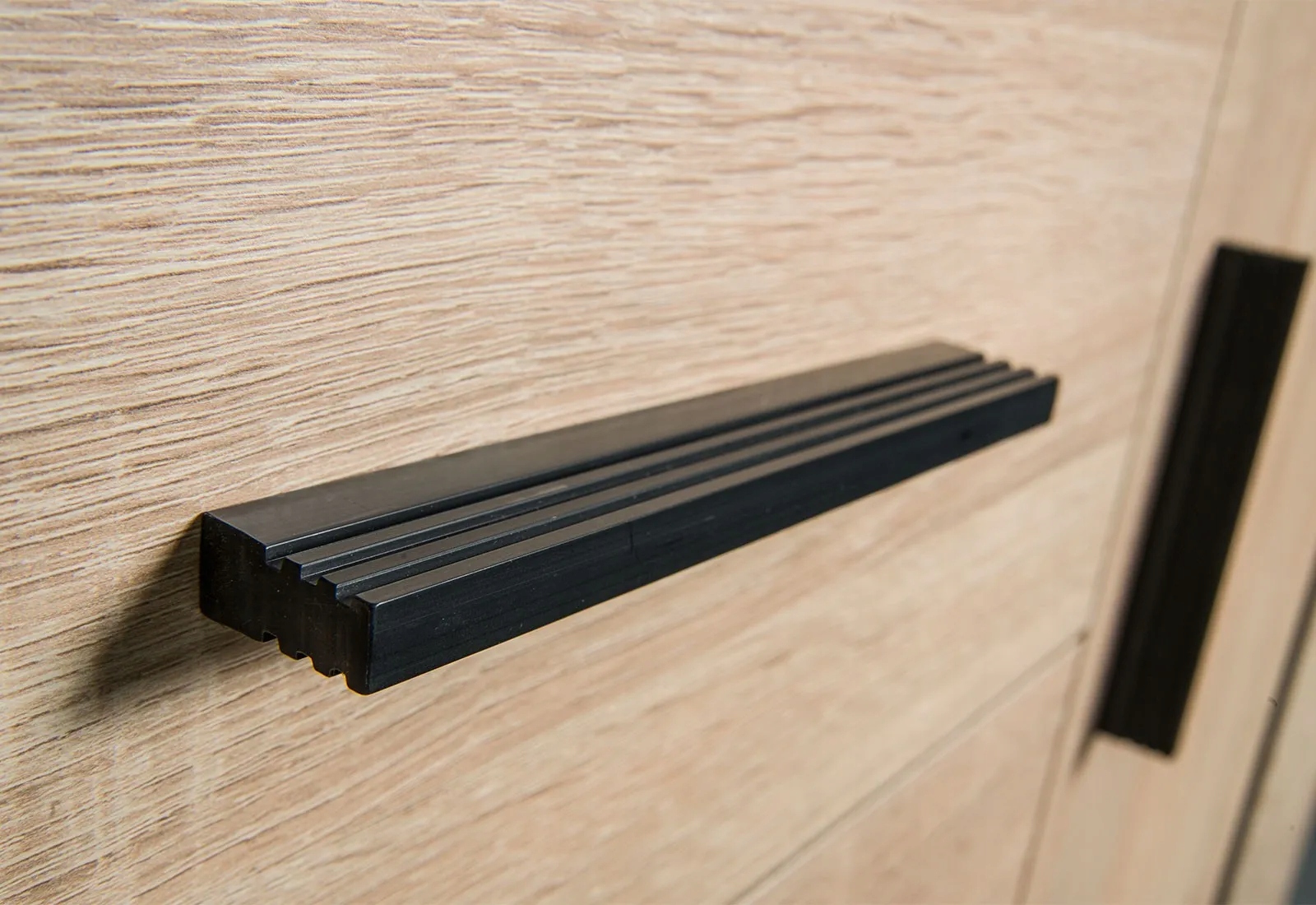 Witryna z półkami DALLAS D-16 dąb sonoma Wysokość mebla 192 cm