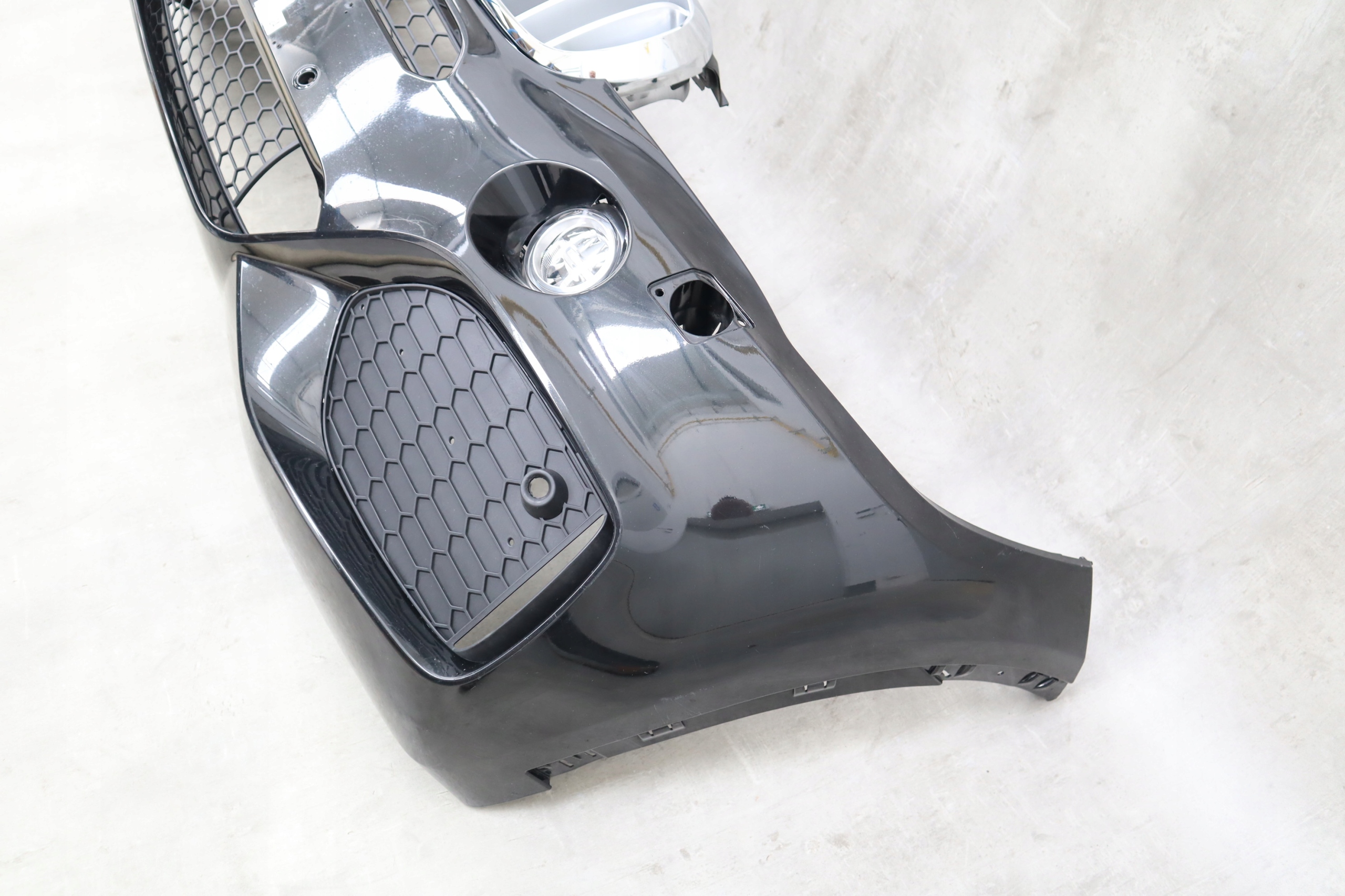 ZDERZAK BMW X5 F15 HALOGENY LED NA PDC KAMERA 360 NA SPRYSKIWACZE M PAKIET Typ samochodu 4x4/SUV Samochody osobowe