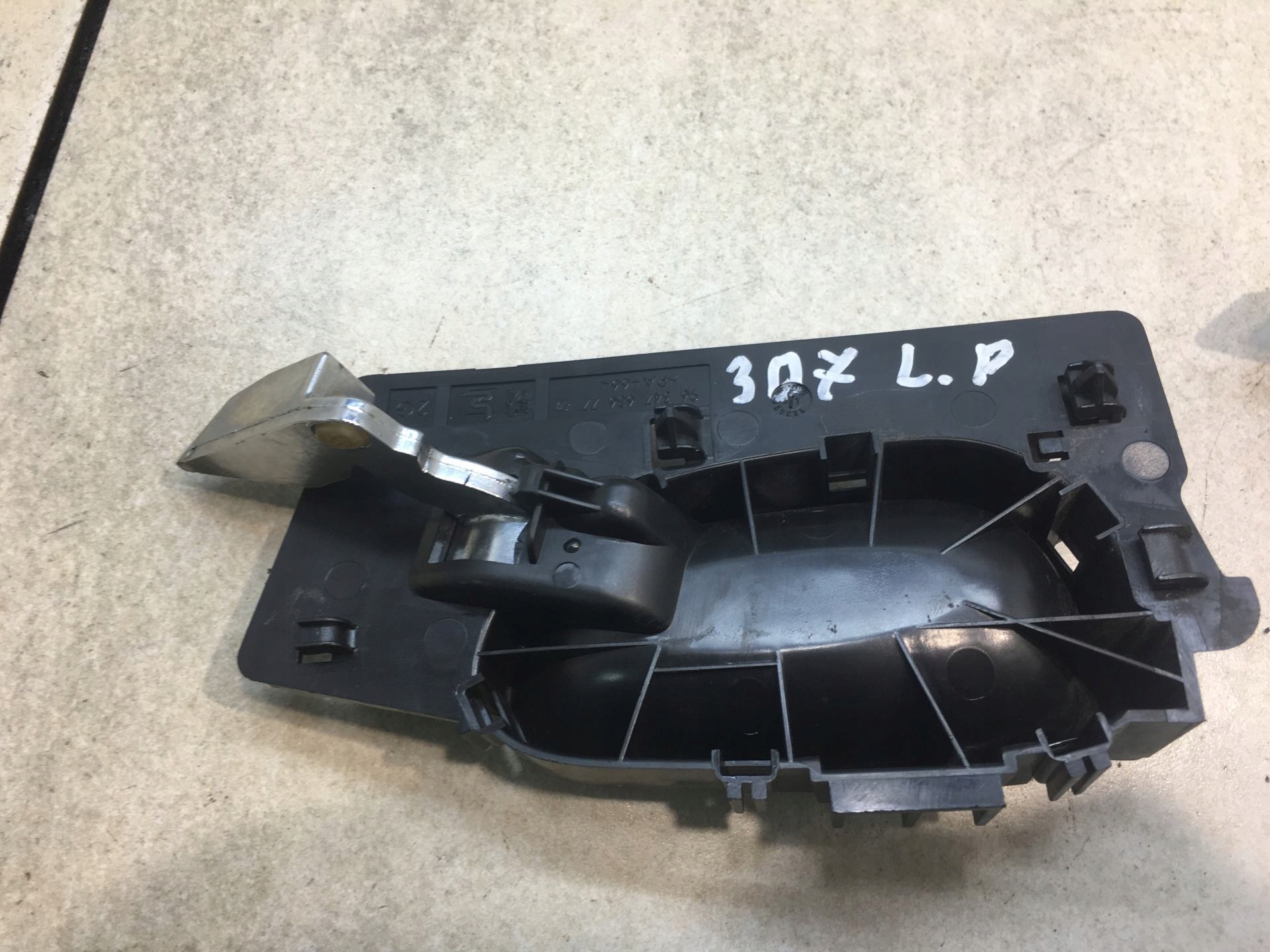 handle inner right/left 307 9634768677