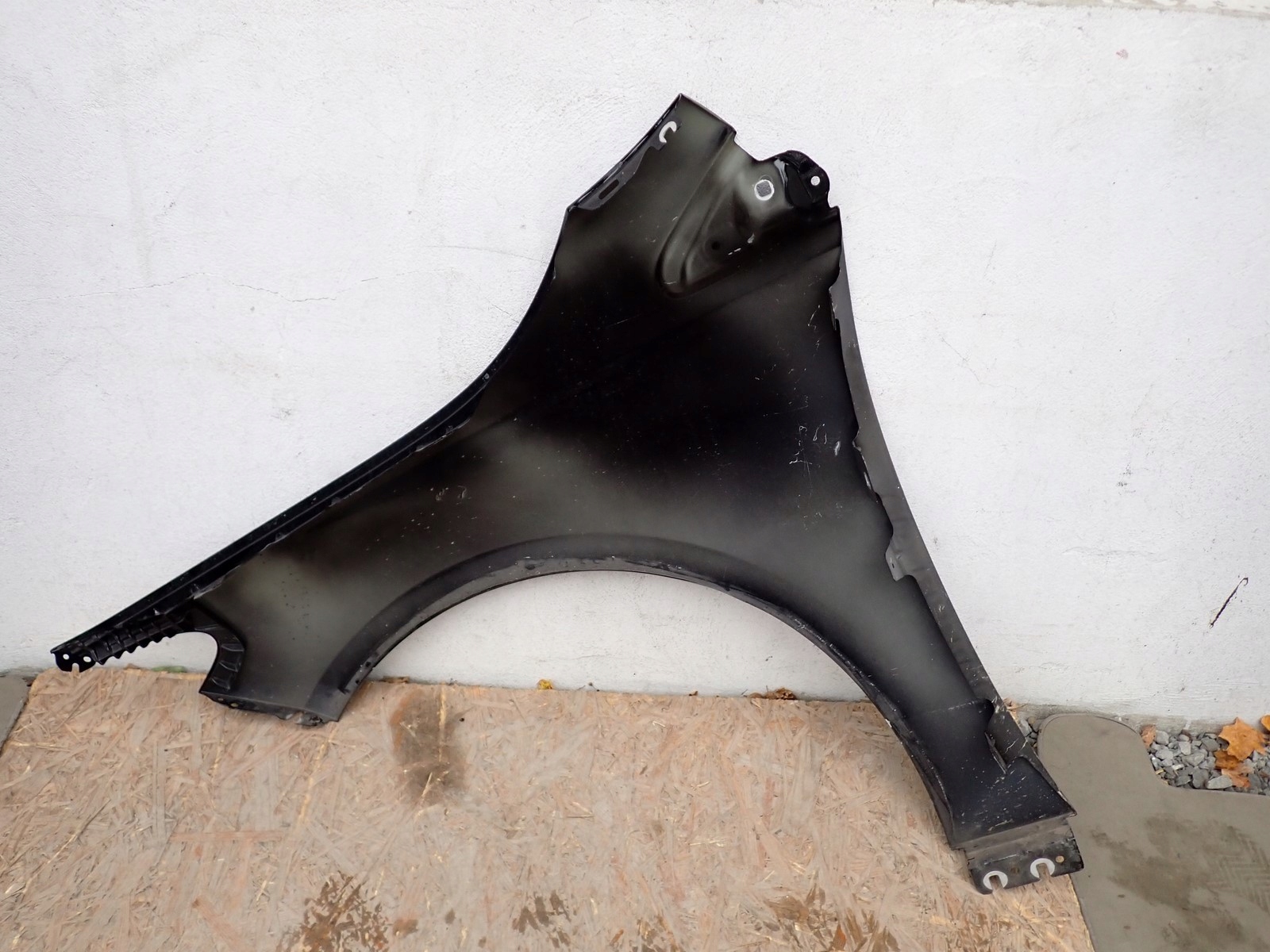 fender right front front MERCEDES B KLASA 247 2019