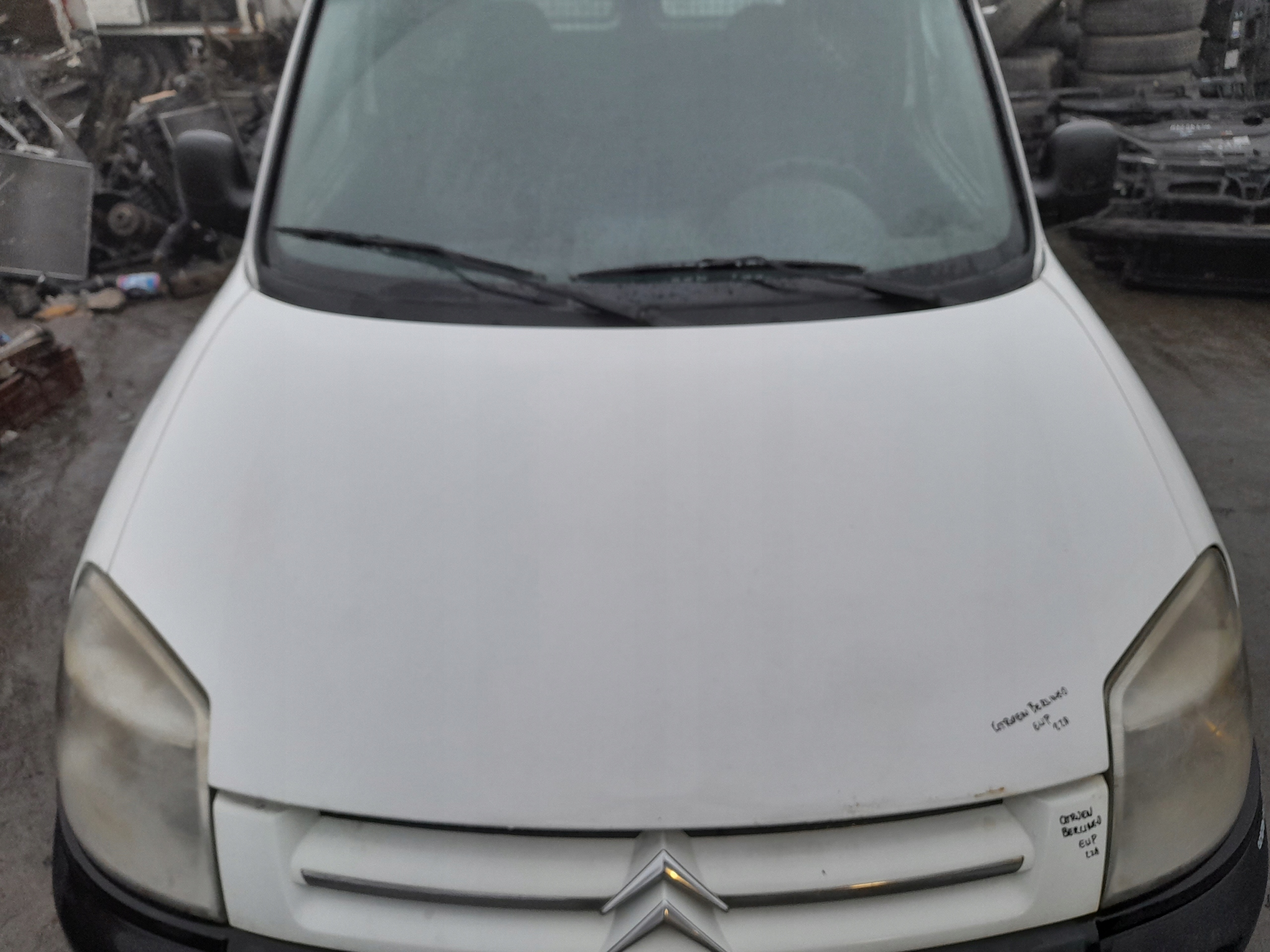 CITROEN BERLINGO I LIFT MASKA POKRYAWA SILNIKA EWP Kolor biały