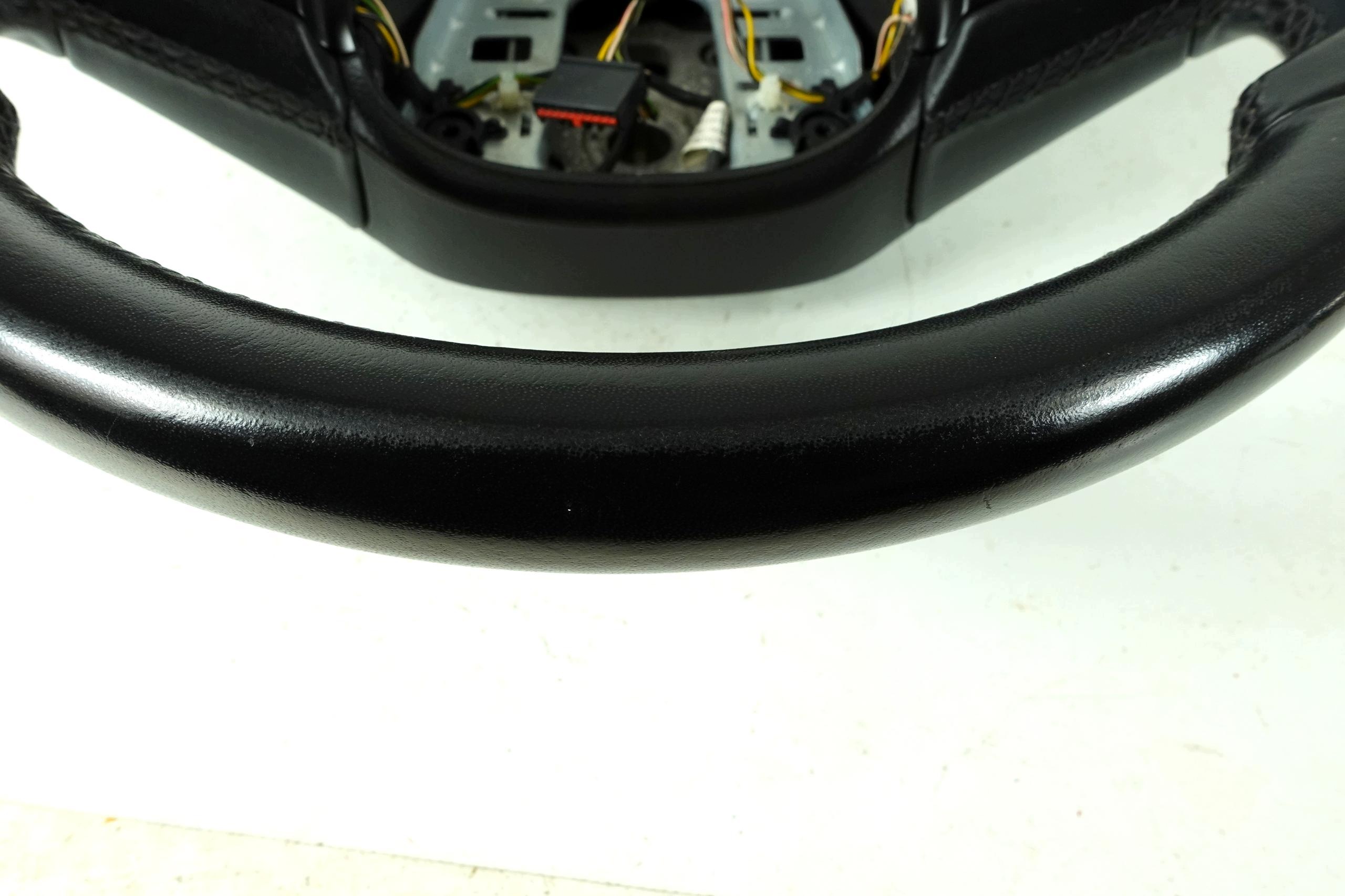 steering wheel, leather leather TEMPOMAT OPEL ASTRA J 4 IV 13351021