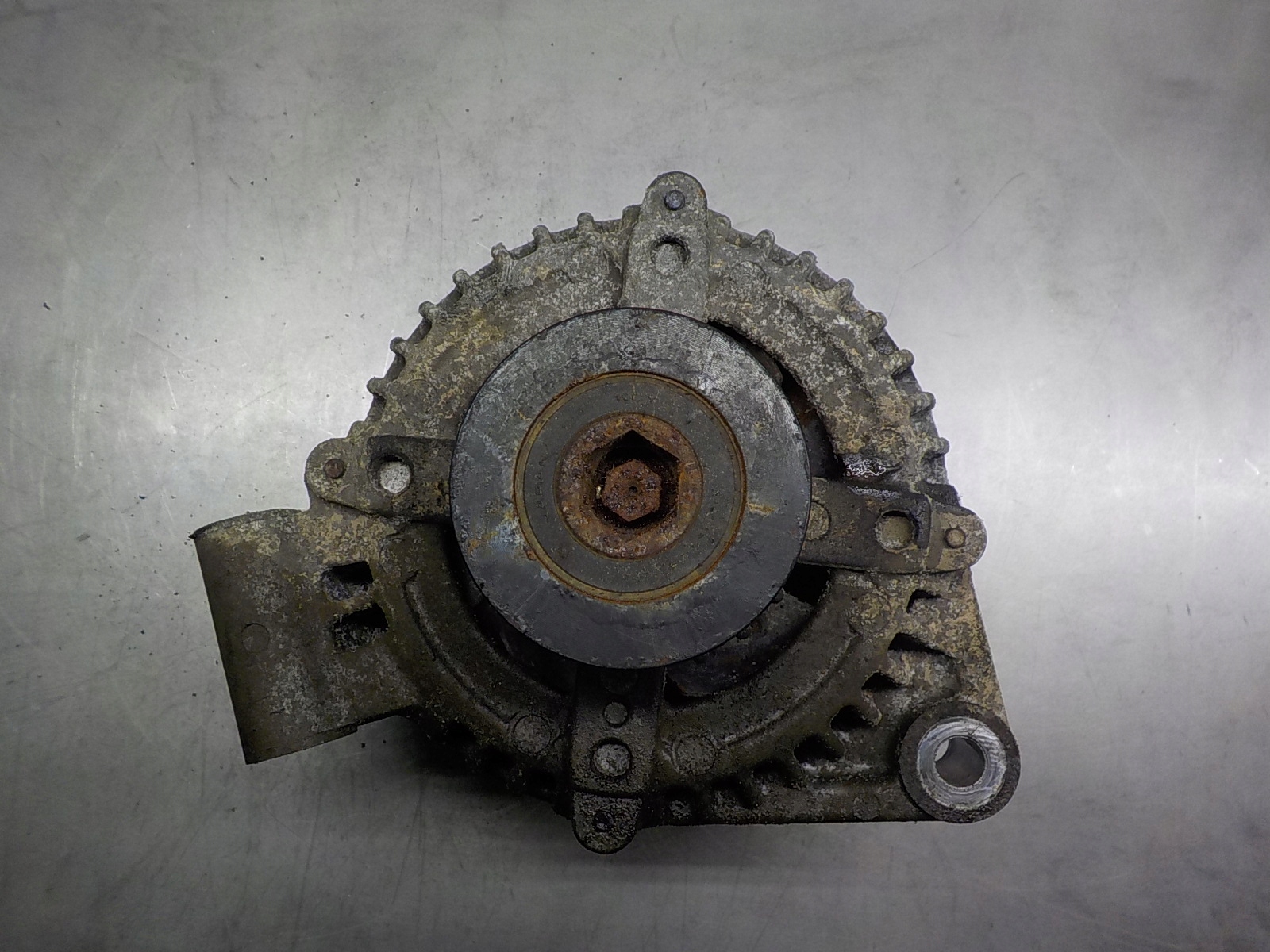 LAND ROVER DISCOVERY III ALTERNATOR 104210-3711
