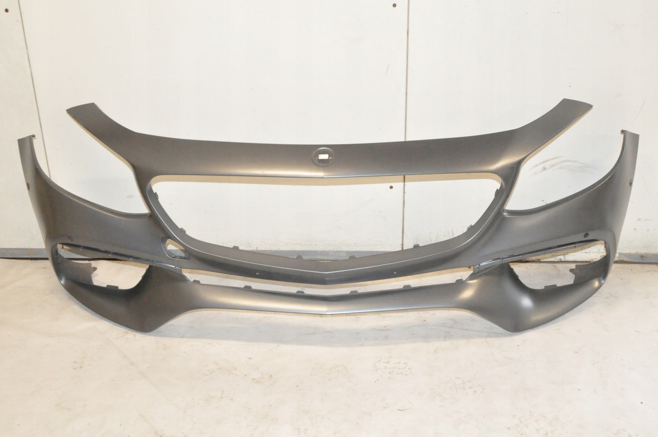 ZDERZAK PRZÓD PRZEDNI MERCEDES E KLASA W213 6,3 AMG A2138858500