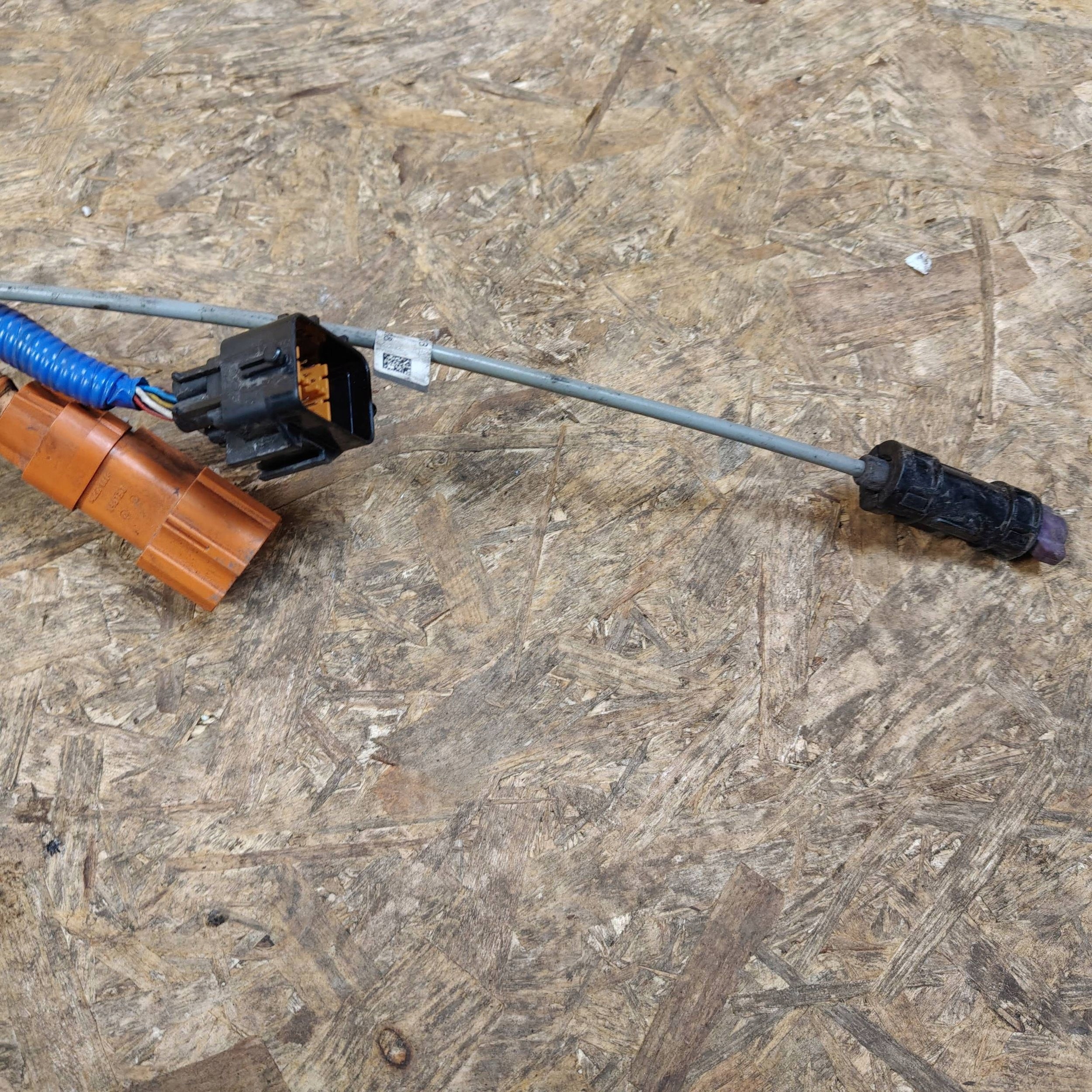 Adapter, Stecker ladowania pojazdu elektrisch vorne KIA Xceed