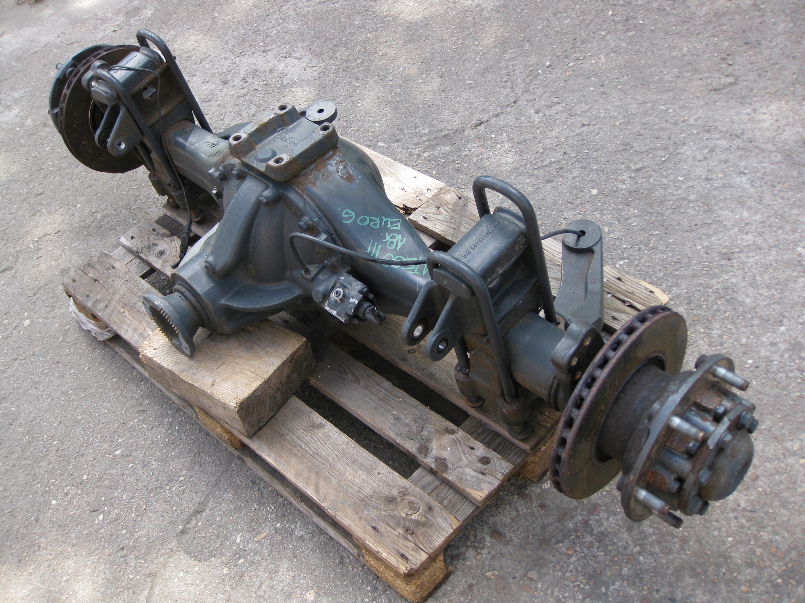 MERCEDES ATEGO 3 5.2 EURO 6 18R differential rear part diff