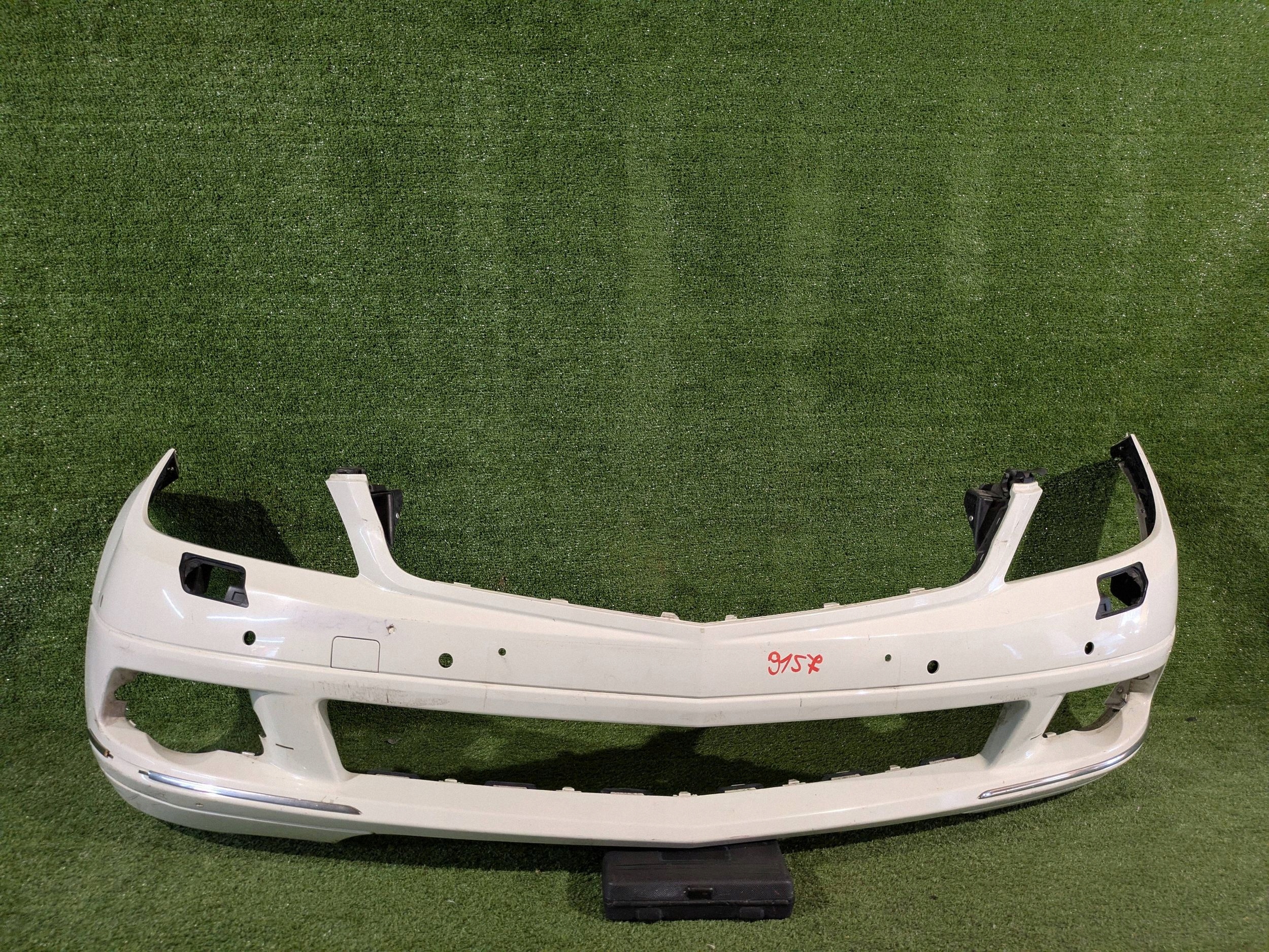front bumper front MERCEDES C-KLASA W204 07-11 NR.Z9157