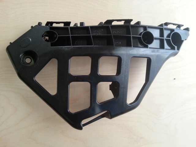 52536-02040 - Слайд Toyota AURIS 2013-19 передний левый