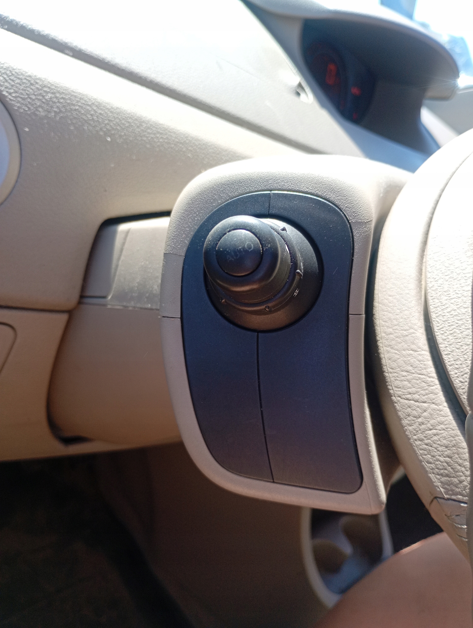 Interrupteur commande phares feux ZESPOLONY Volant Renault Modus 1 et 04-13 1.6