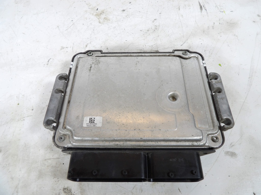 KIA CEED e 1.6CRDI centralina motore 39103-2A710