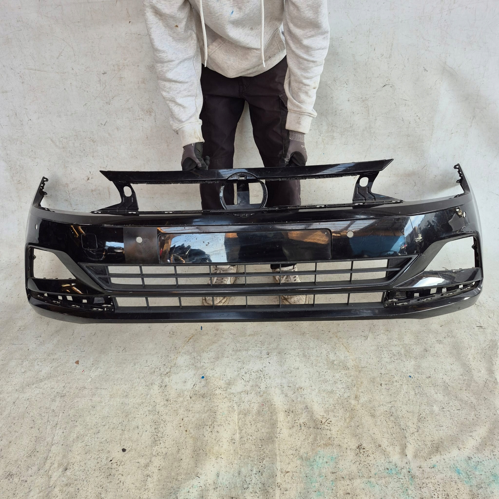 VW POLO VI 6 2G 17-21 bumper front front PDC