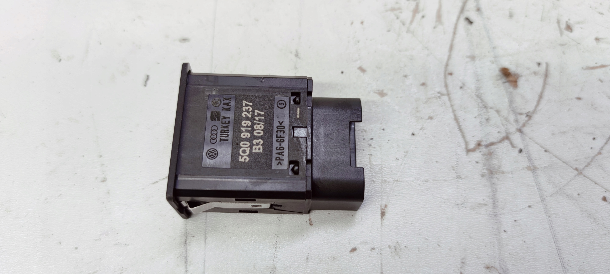 switch airbag AUDI A3 A4 A5 A6 5Q0919237