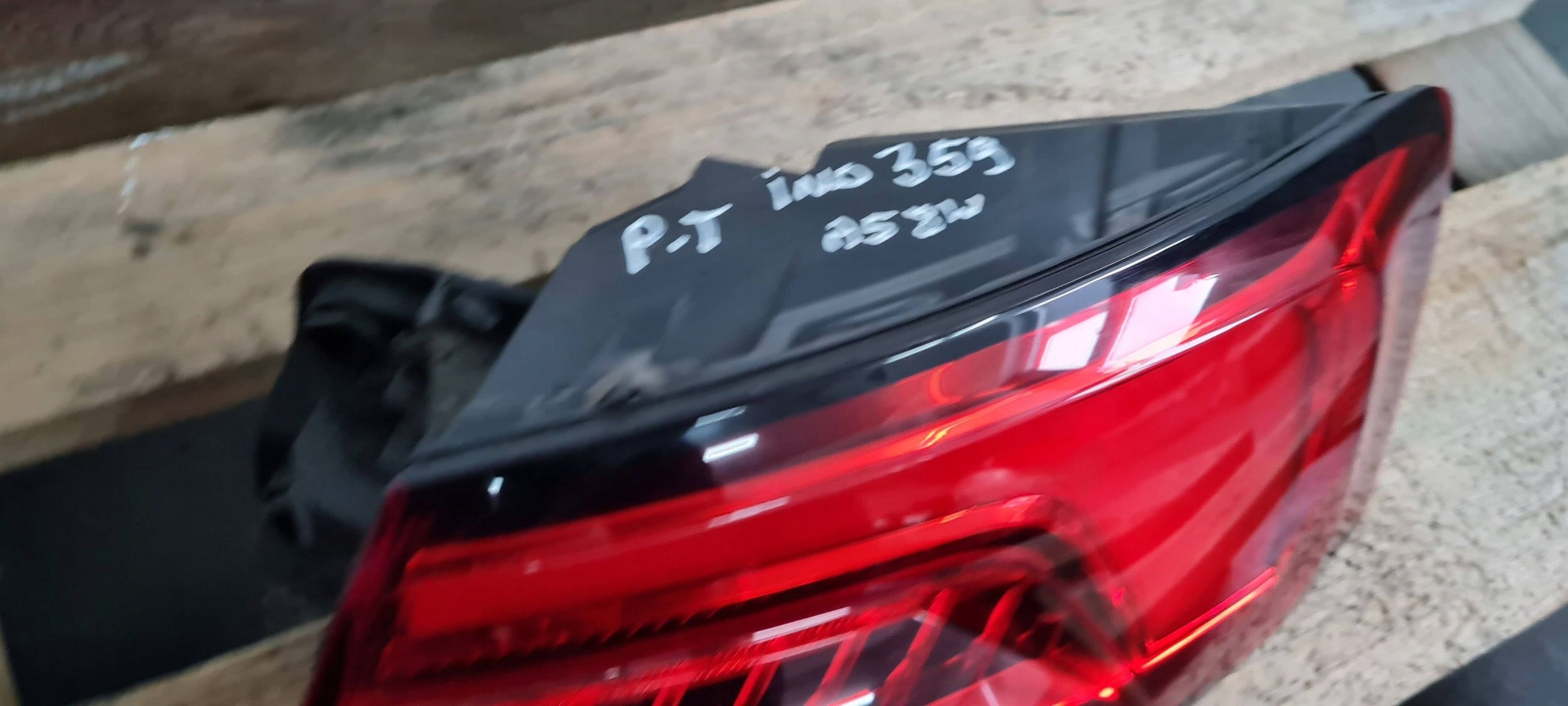 A5 8W light LED right right rear part W fender 8W6945092G