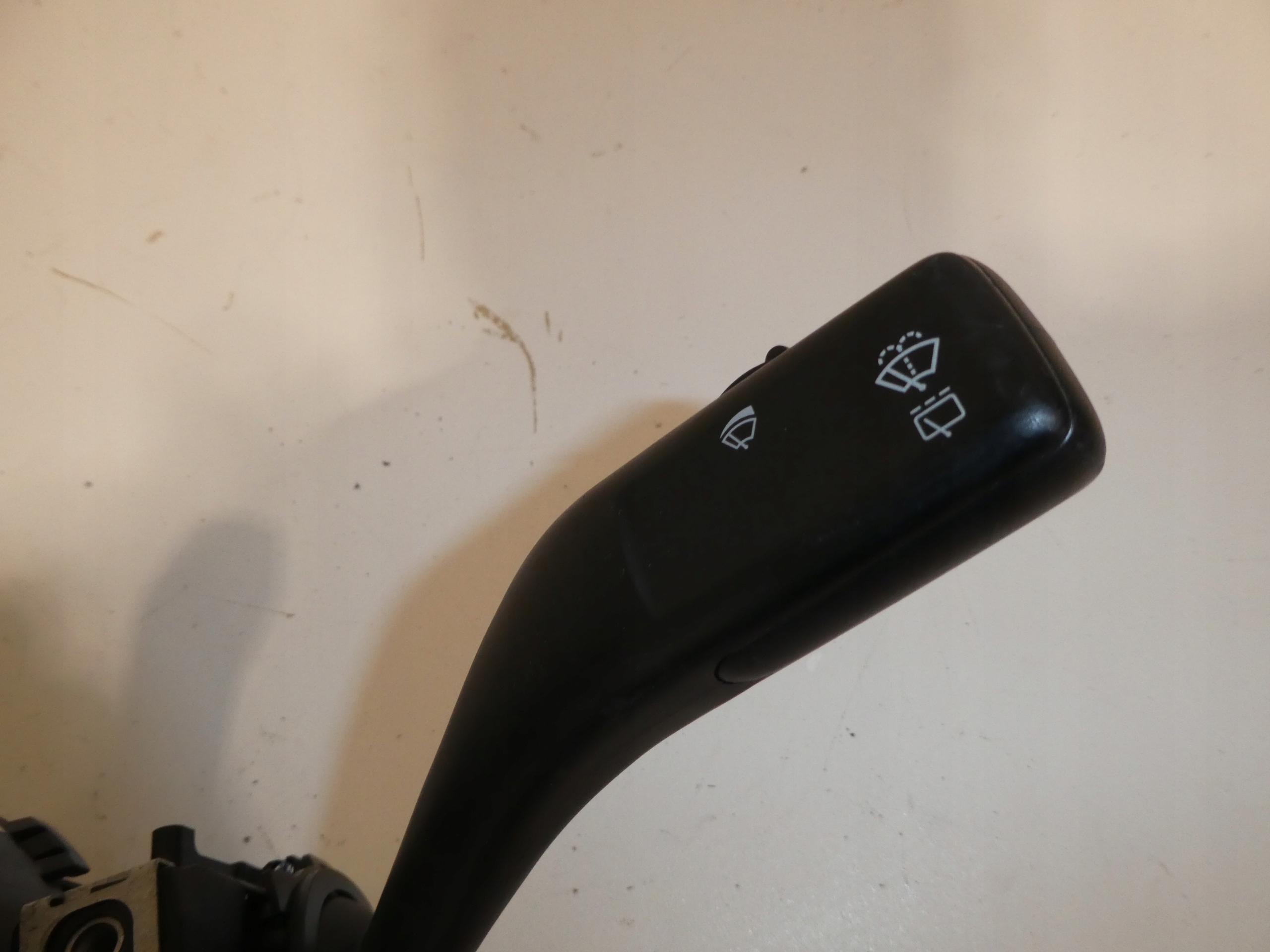 steering wheel levers and controls ring VW GOLF VI 1K0959653