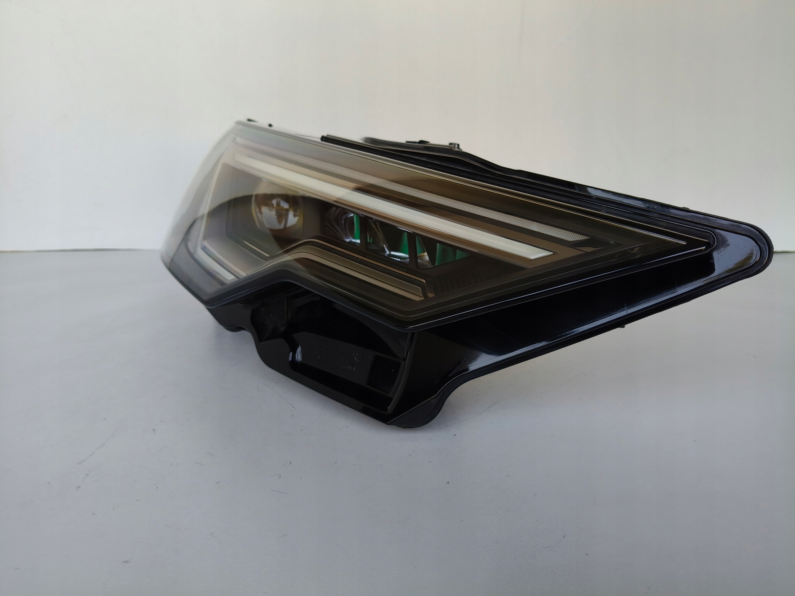 light right REFLEKTOR AUDI A6 C8 4K 4K0 18- FULL LED