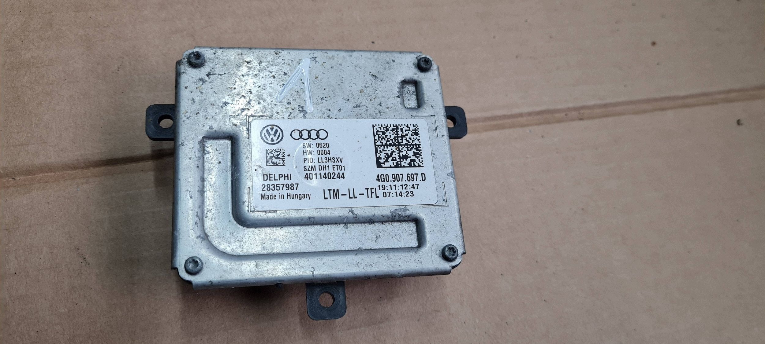 Q5 8R LIFT module control unit control unit LED 4G0907697D A4 B8 A5 8T A6 C7 4G