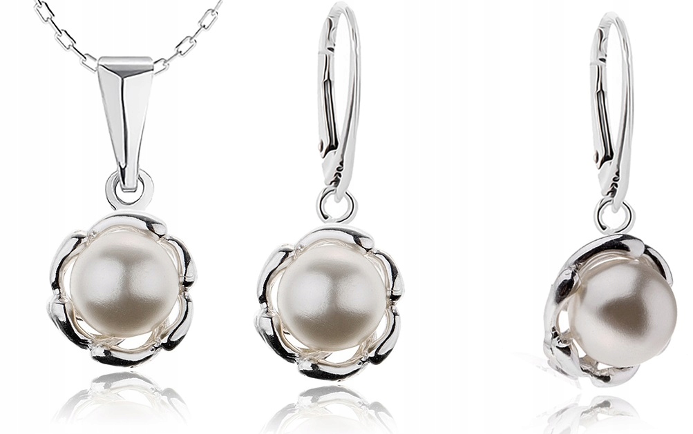 

Komplet Biżuterii Srebrnej Z Białymi Perełkami 925