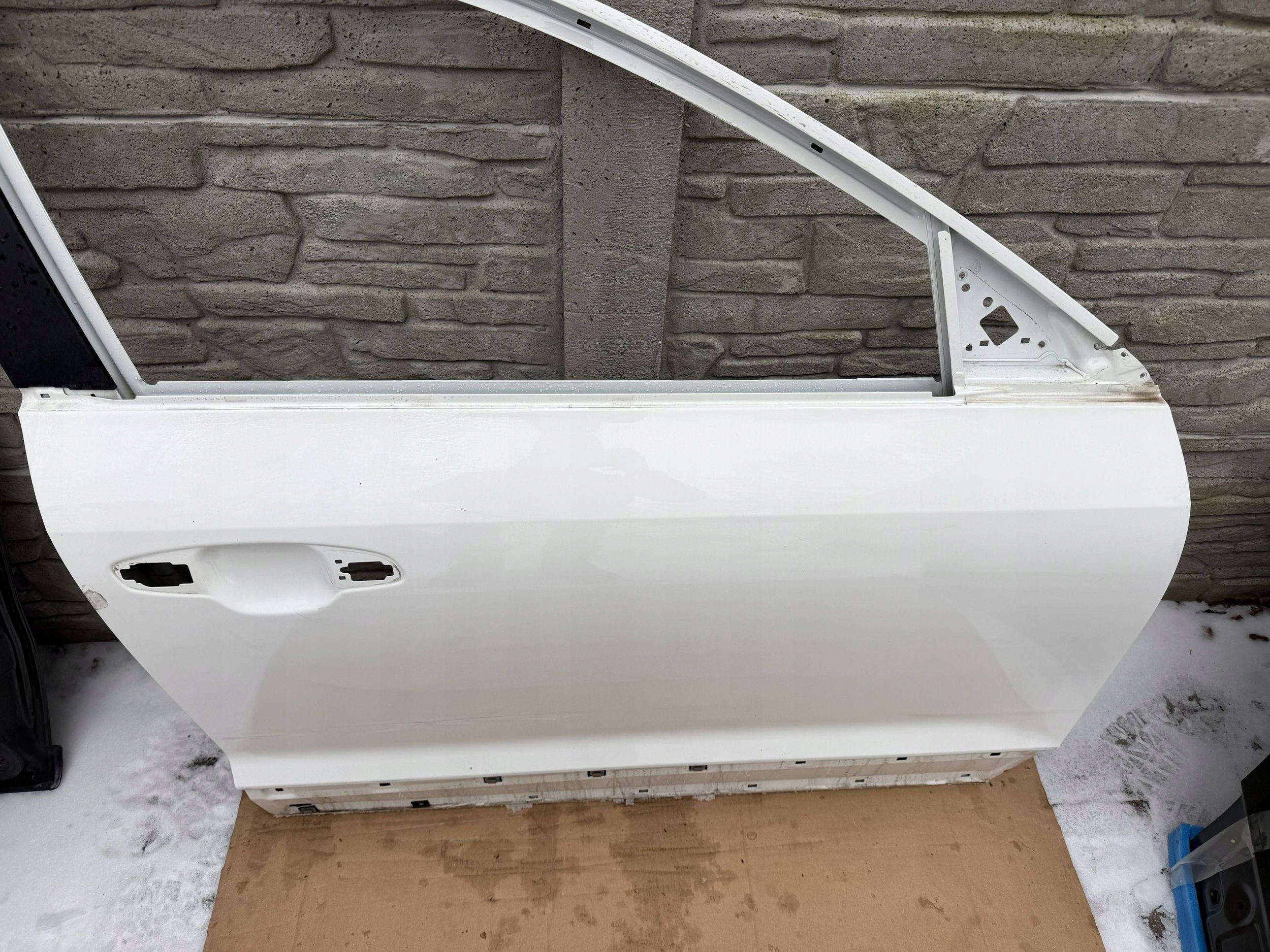 door front KIA Niro CHZP004
