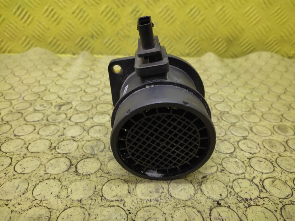 HYUNDAI H1 2.5 D flow meter 9220930006