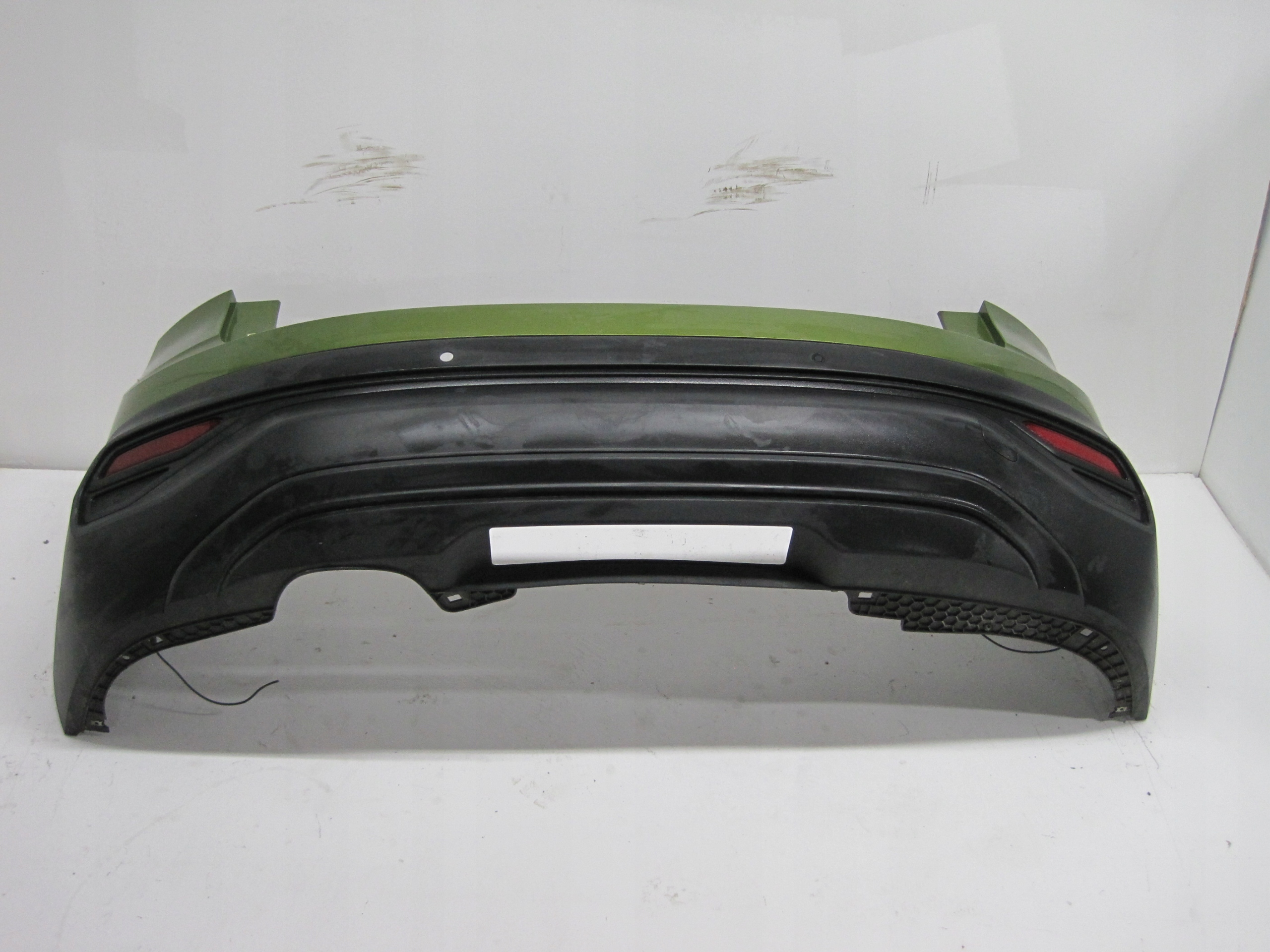 bumper VW TAIGO 2G7 4 PDC 24R below towing rear part rear