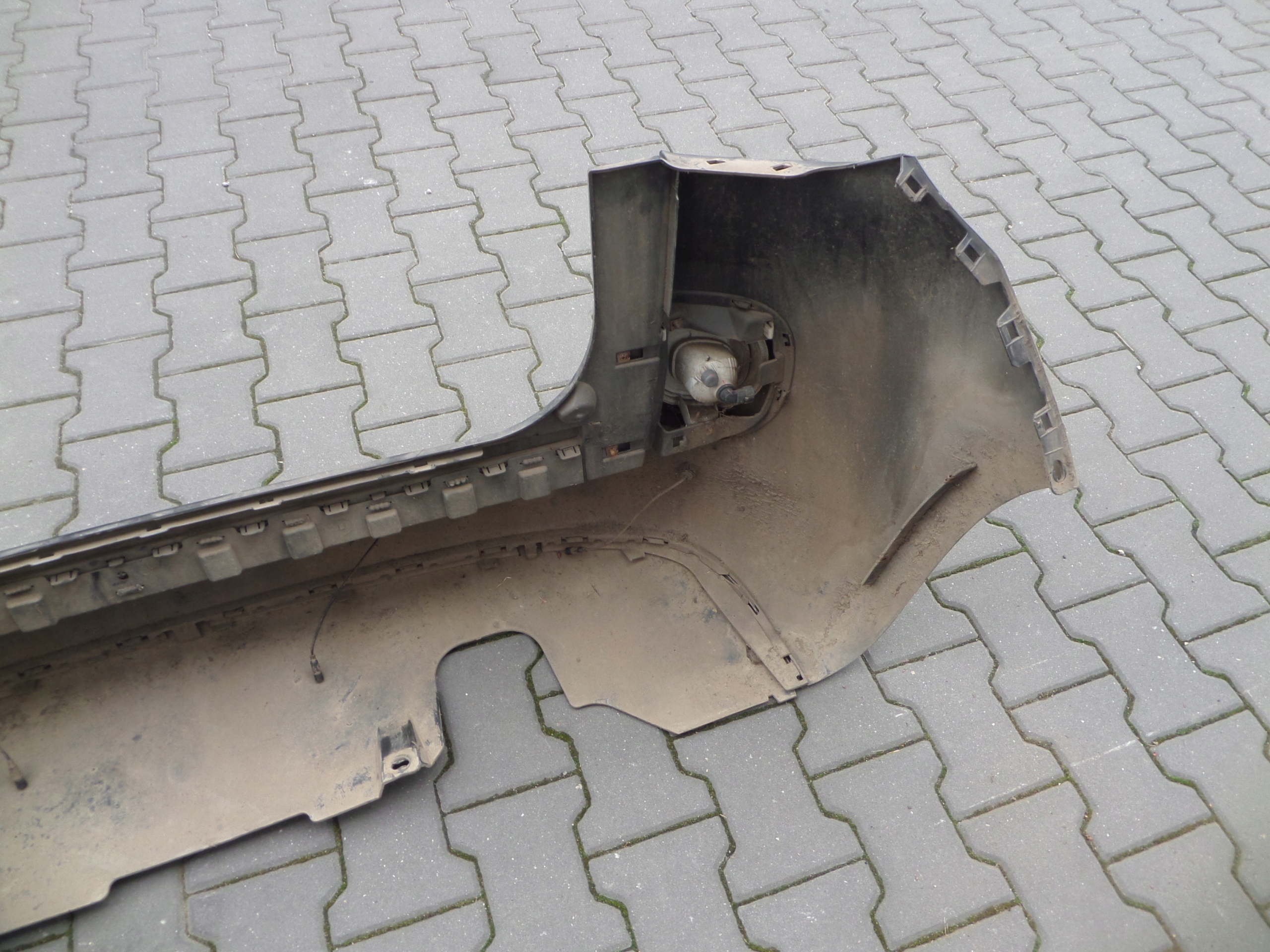 FIAT 500L 12-17 Stoßstange heck + PDC Farbe 609/B