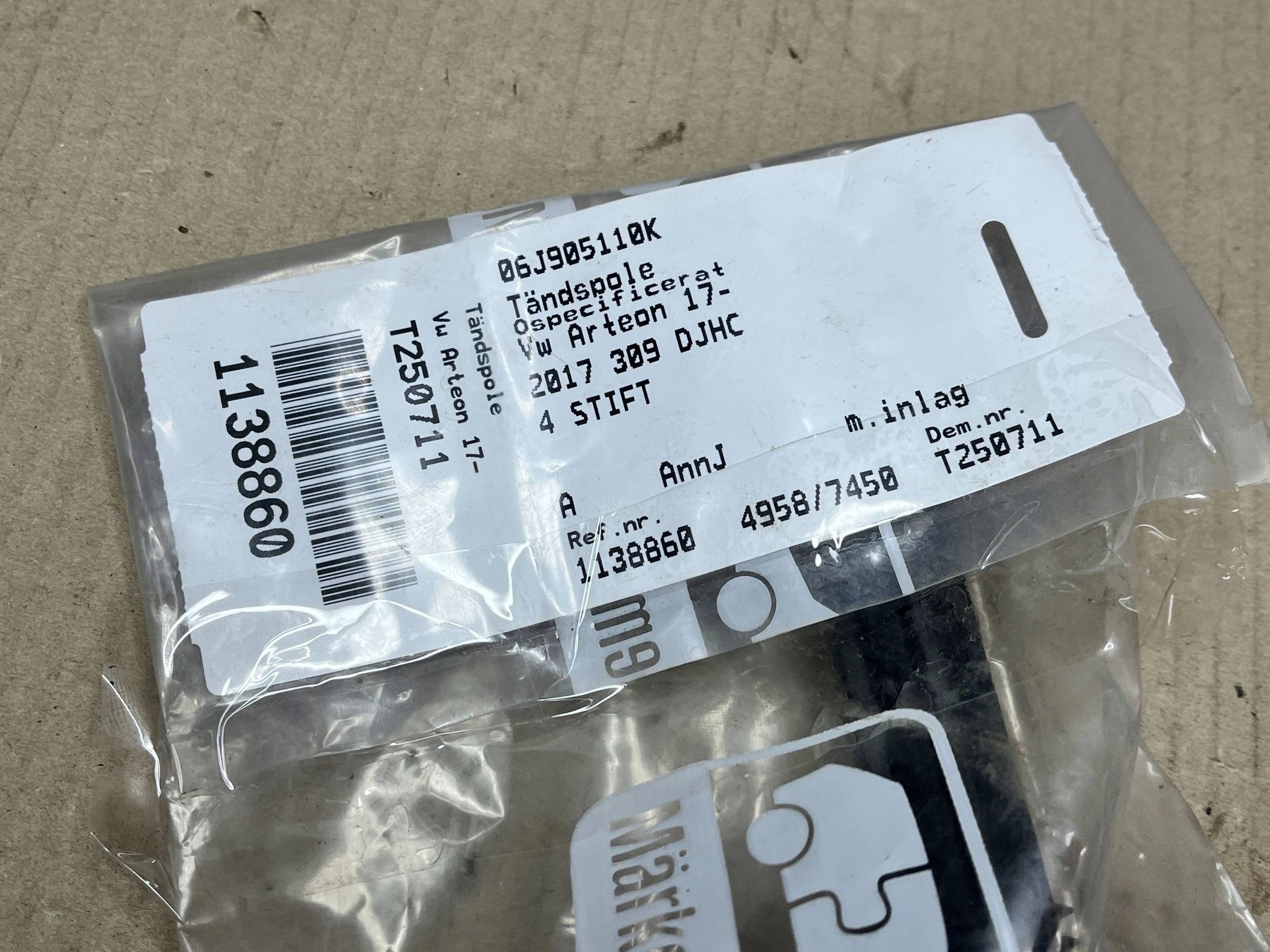 coil ignition Volkswagen Golf VII 06J905110K