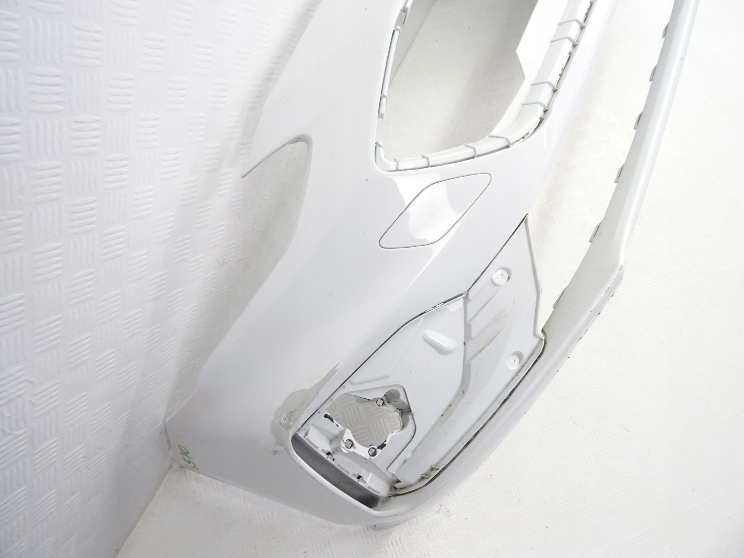 Ford Focus MK4 ST nárazník predok predný