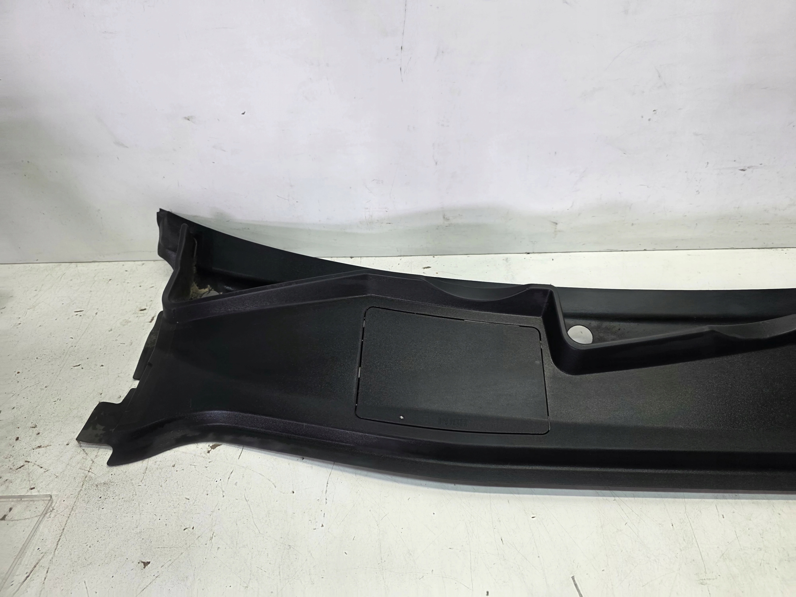 torpedo plastic AUDI Q7 4M 4M2819403 UK