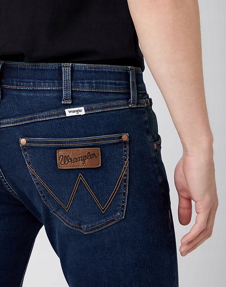 

Wrangler Bryson Dark Tint W33 L34 W14XXL374