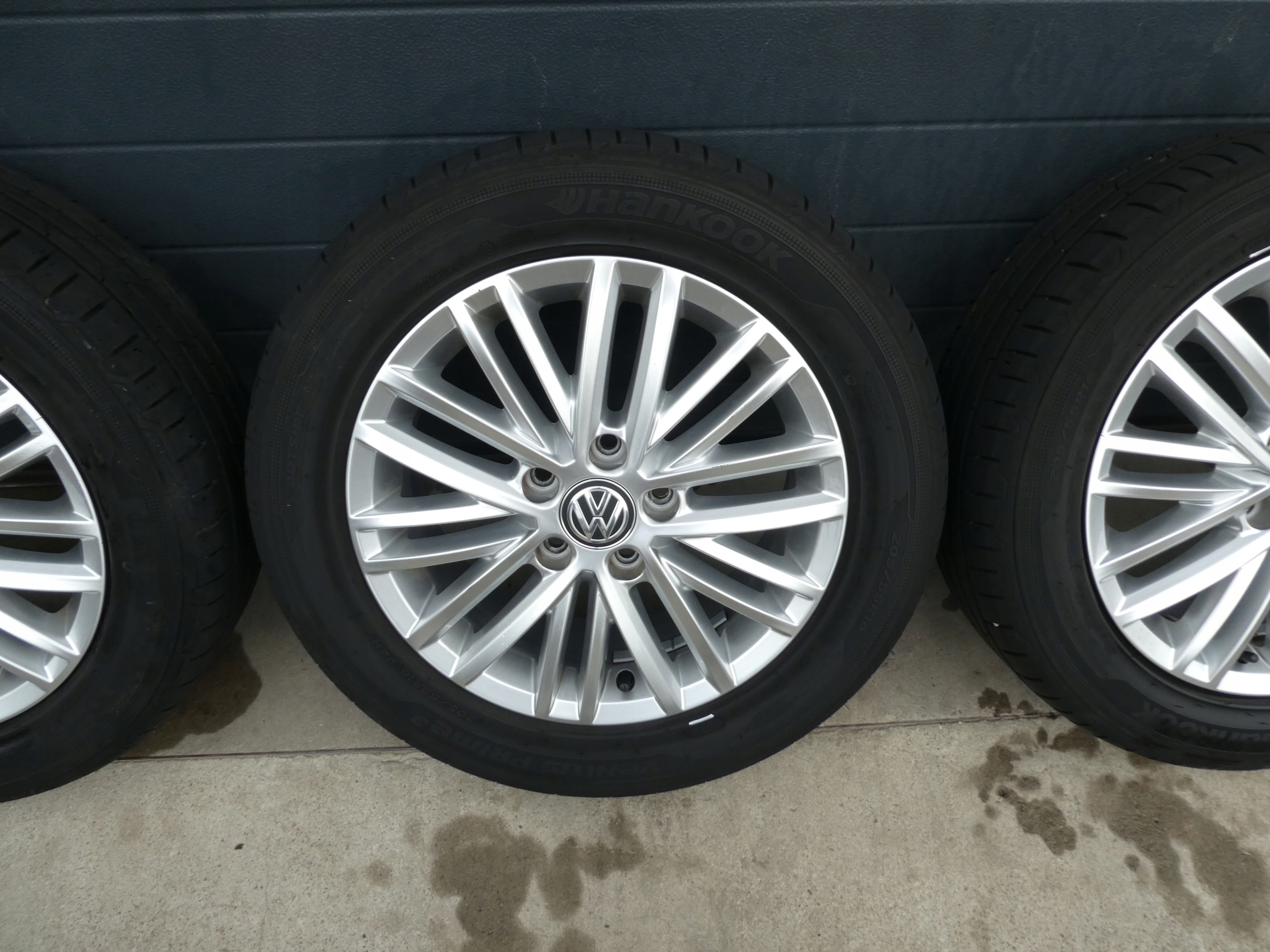 discs aluminium disc tyres VW CADDY 2K5601025J 205/55/16 2019
