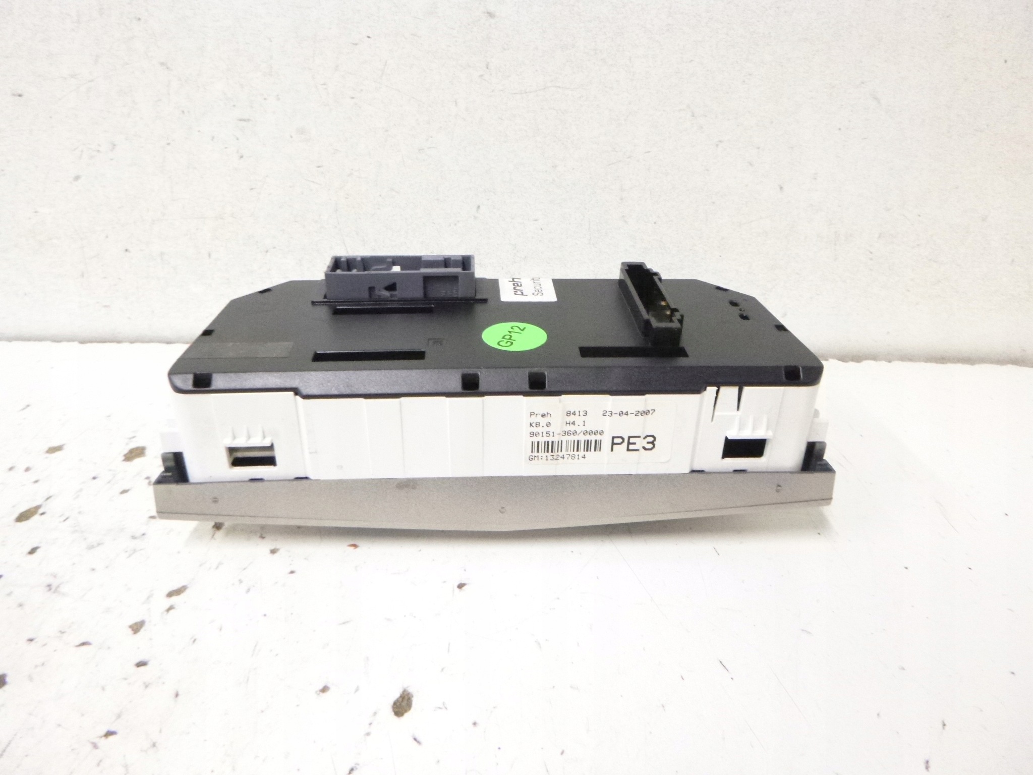 Unite commande clima Bouches buses OPEL ASTRA H ZAFIRA B TA3 13247814 PE3