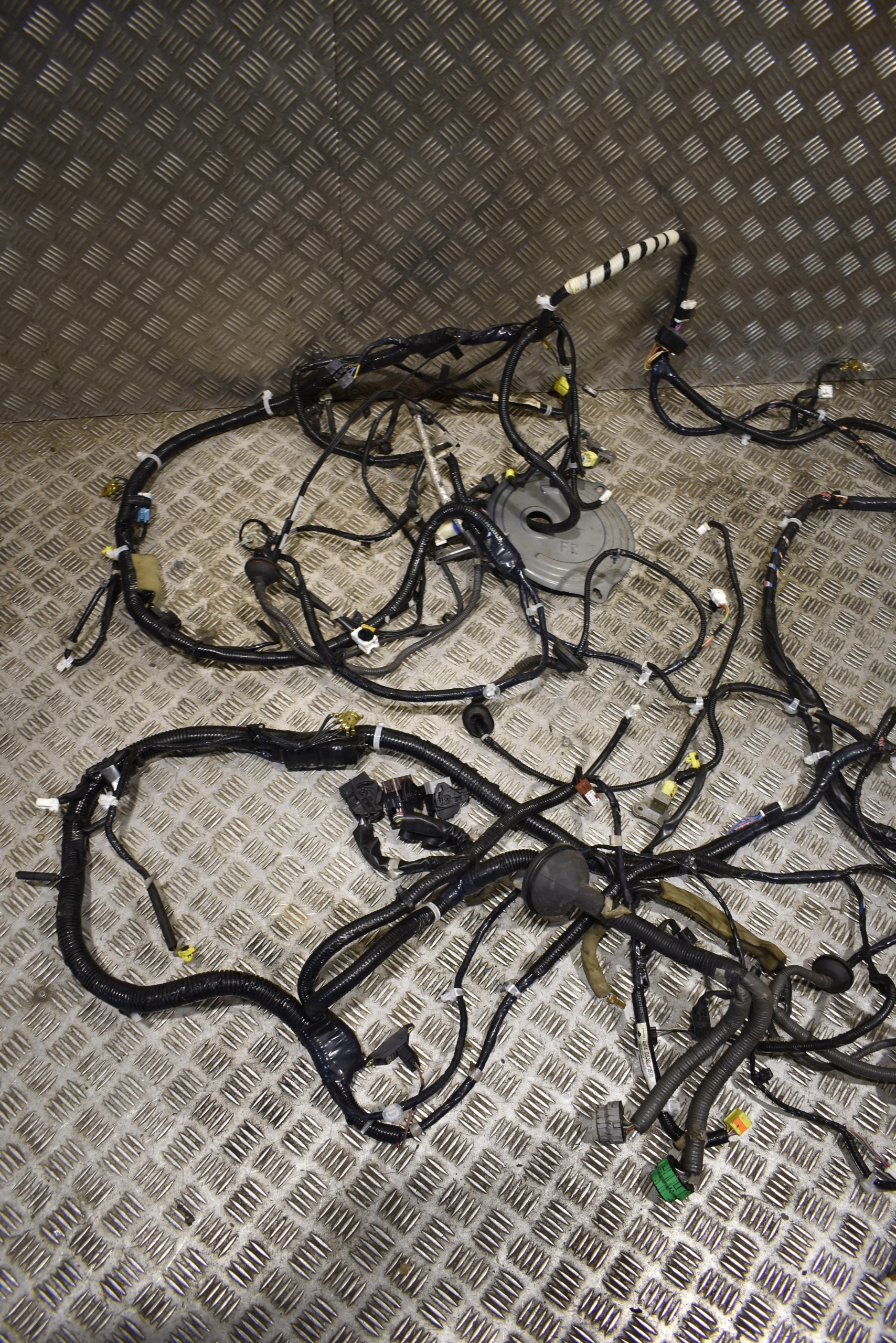 IDEALNA bundle wiring electrical NISSAN GT-R R35 1