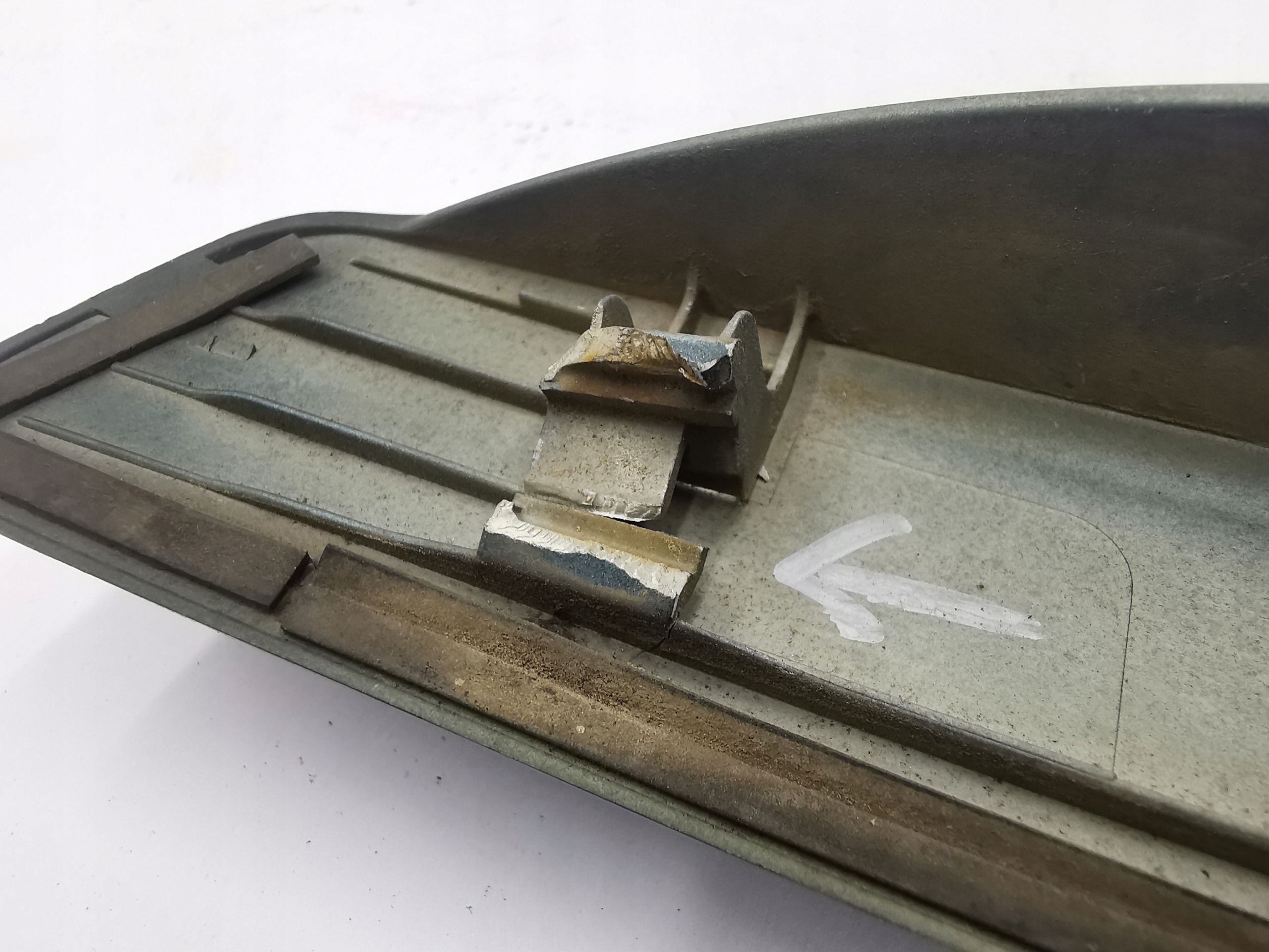 cap moulding bonnet rear part TOYOTA COROLLA E15 76801-12820