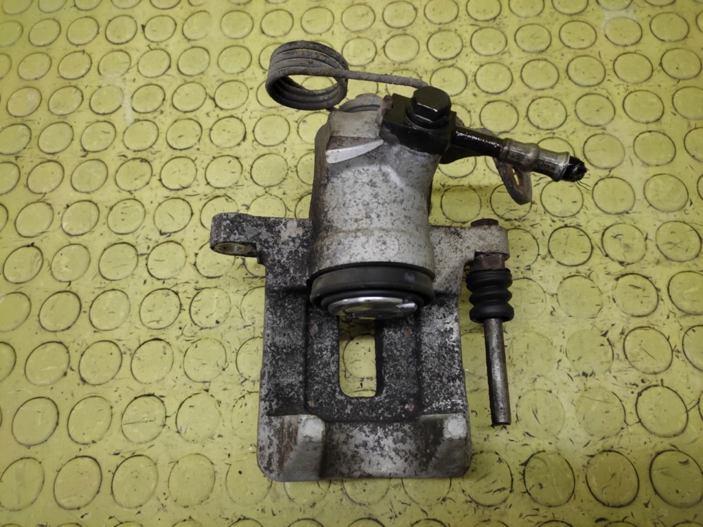 VW PASSAT B5 1.9 TDI caliper brake left rear part
