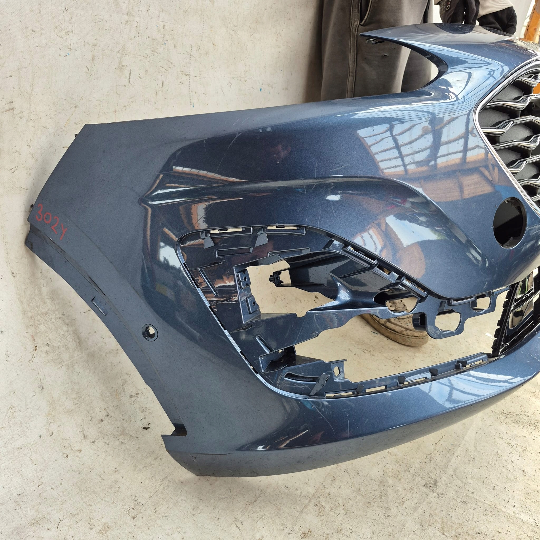 FORD KUGA MK3 III ST-LINE 19-23 bumper front front PDC LV4B-17F003