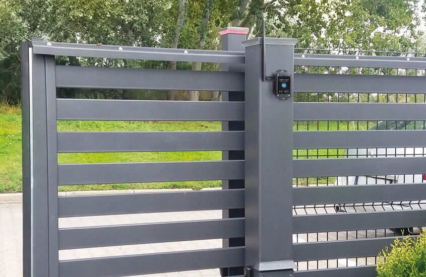 Sterownik do bram gateBox PRO 12/24V WiFi BLEBOX Seria GateBox PRO