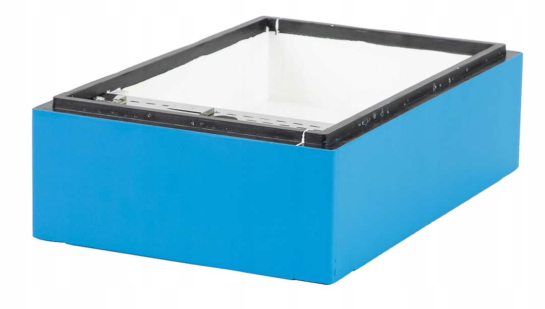 Powałko-podkarmiaczka, wielkopolska, 6-ramkowa, niebieska