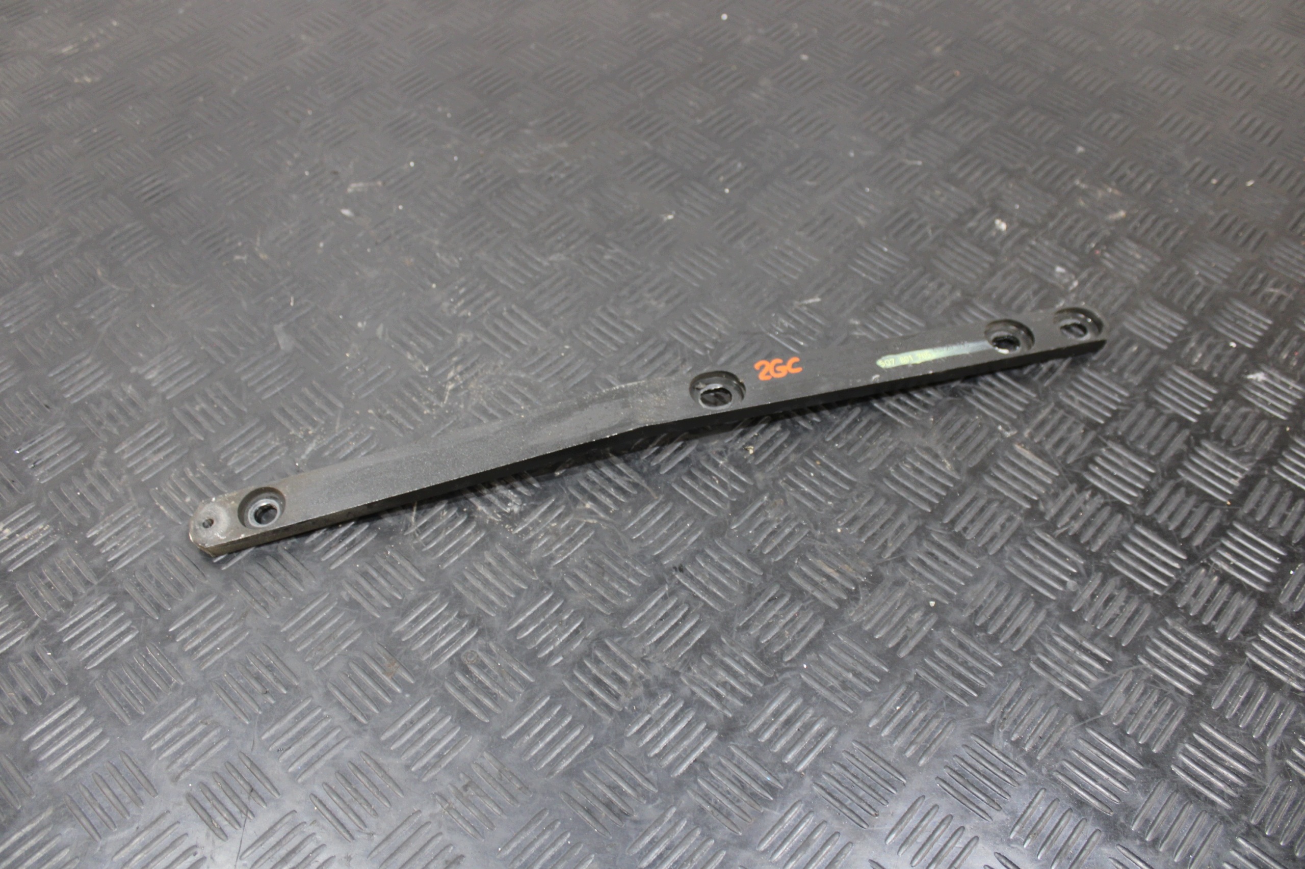 sider console holder left 5Q7801765 VW T-ROC CABRIO 2GA 2GC