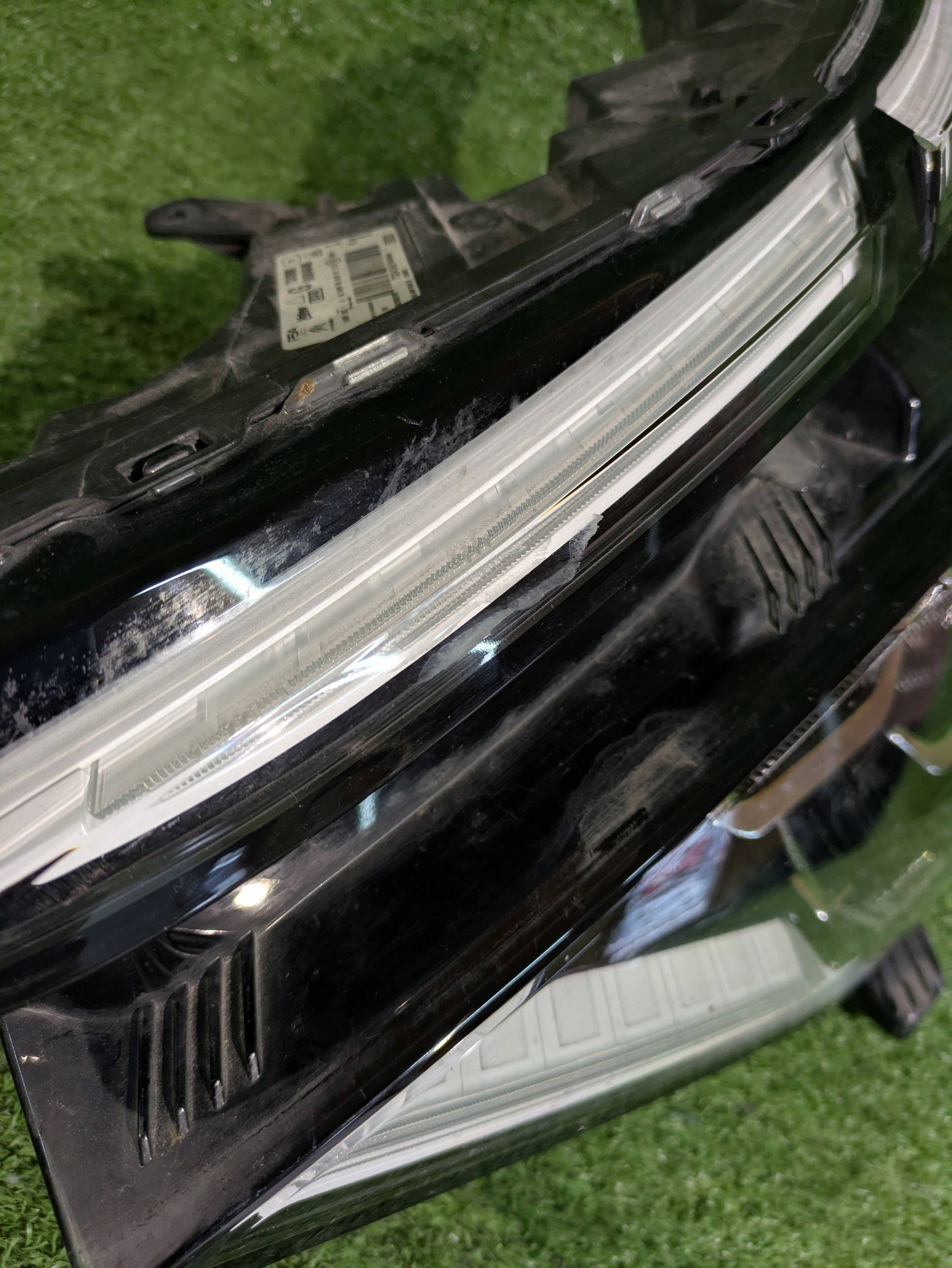 REFLEKTOR left front CITROEN C4 III 20- NR.1089