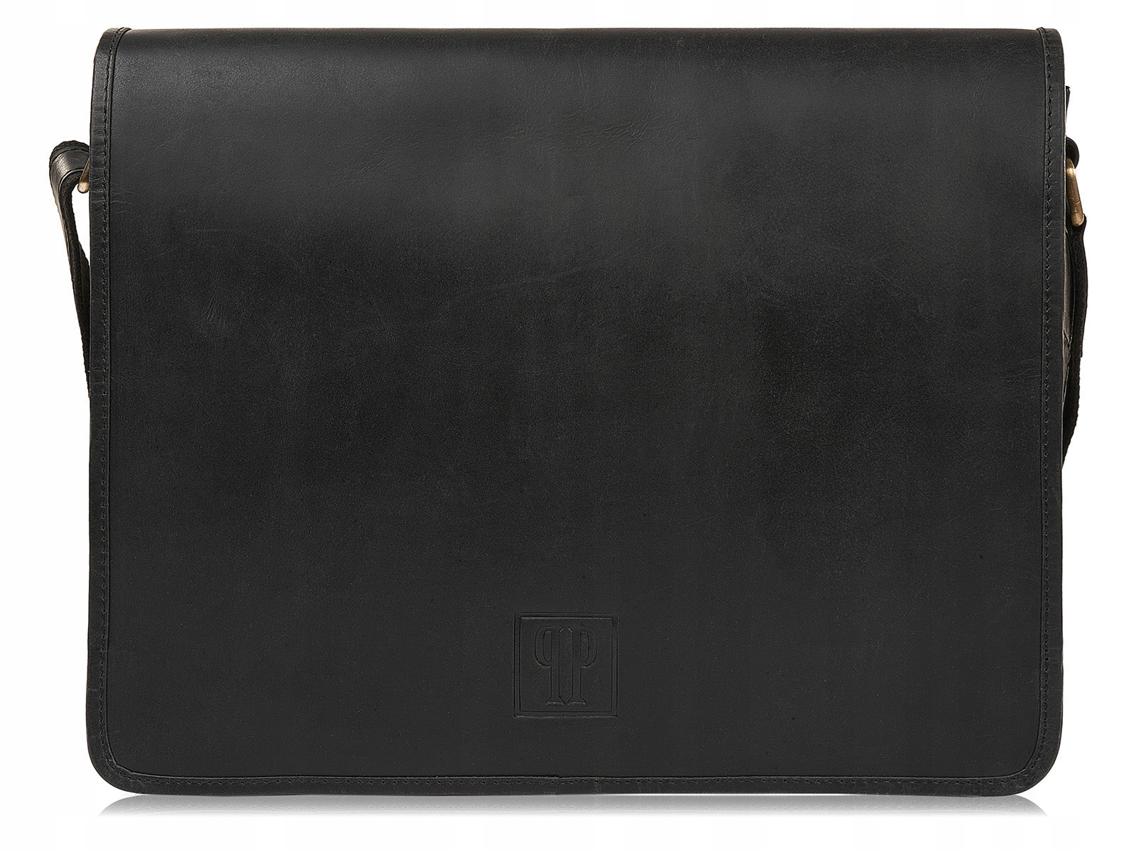 Pánská kožená taška přes rameno černá s klopou pro práci na vysokou školu A4