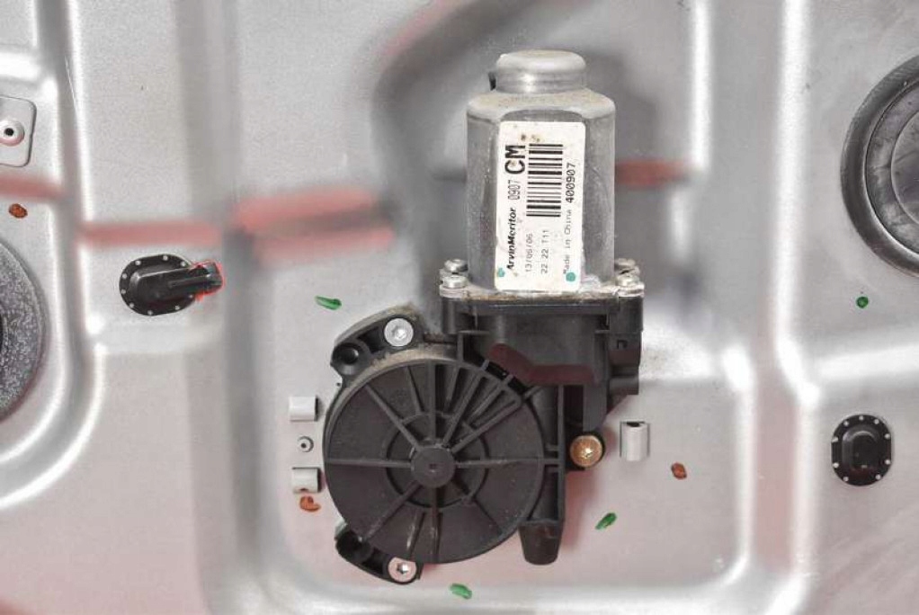 window regulator left front EU 2601213 HYUNDAI SANTA FE 2 II 06-10