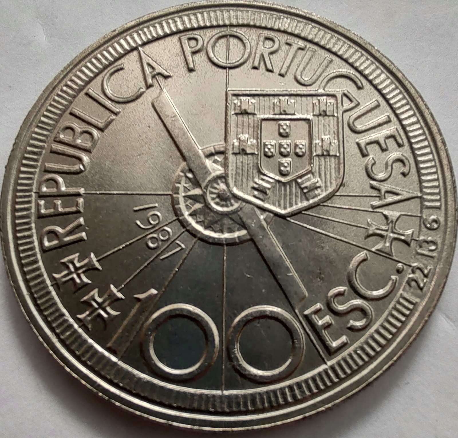 2231-Португалия 100 эскудо, 1987