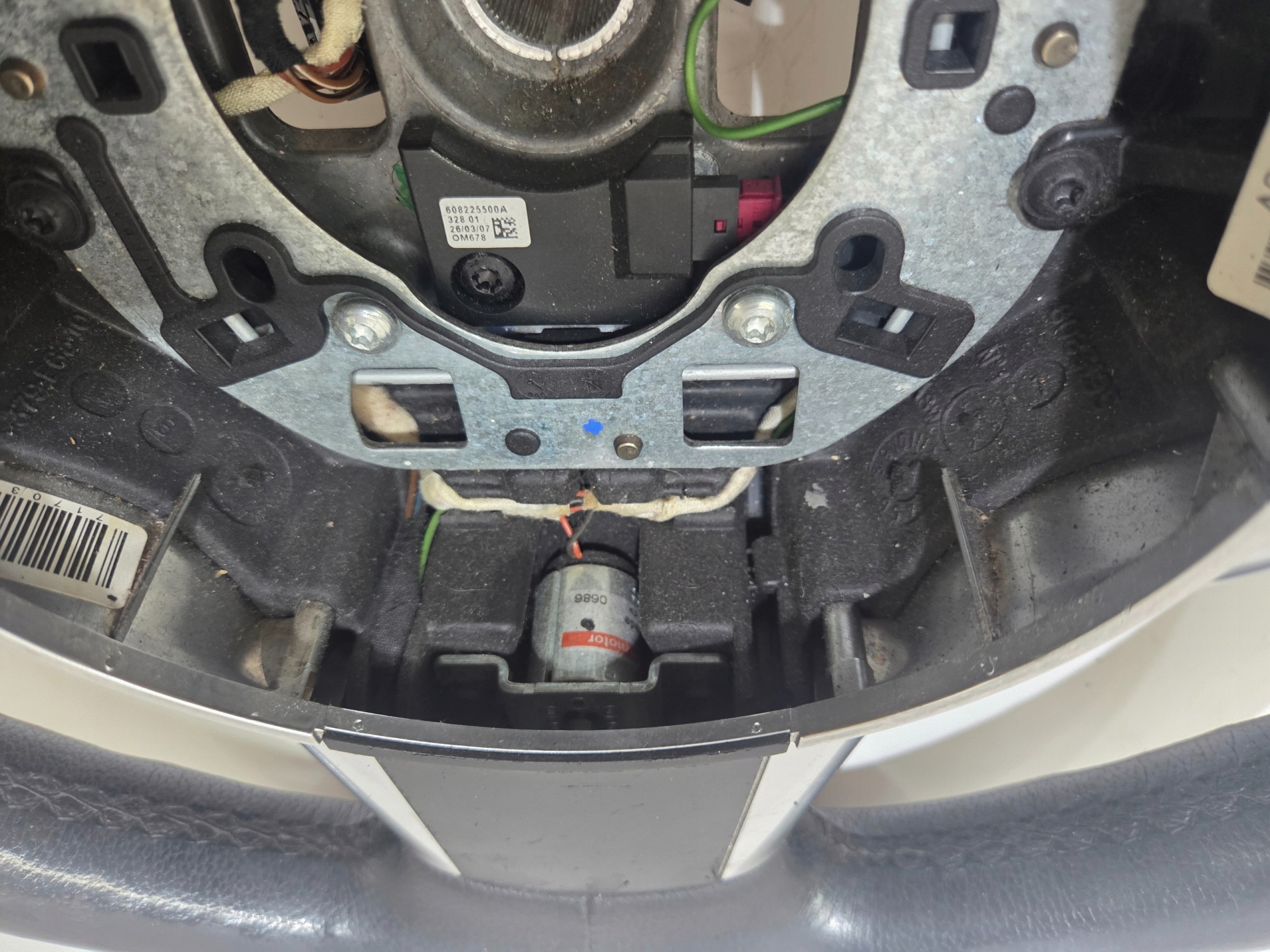 steering wheel, BMW E60 E61 LIFT SPORT heated