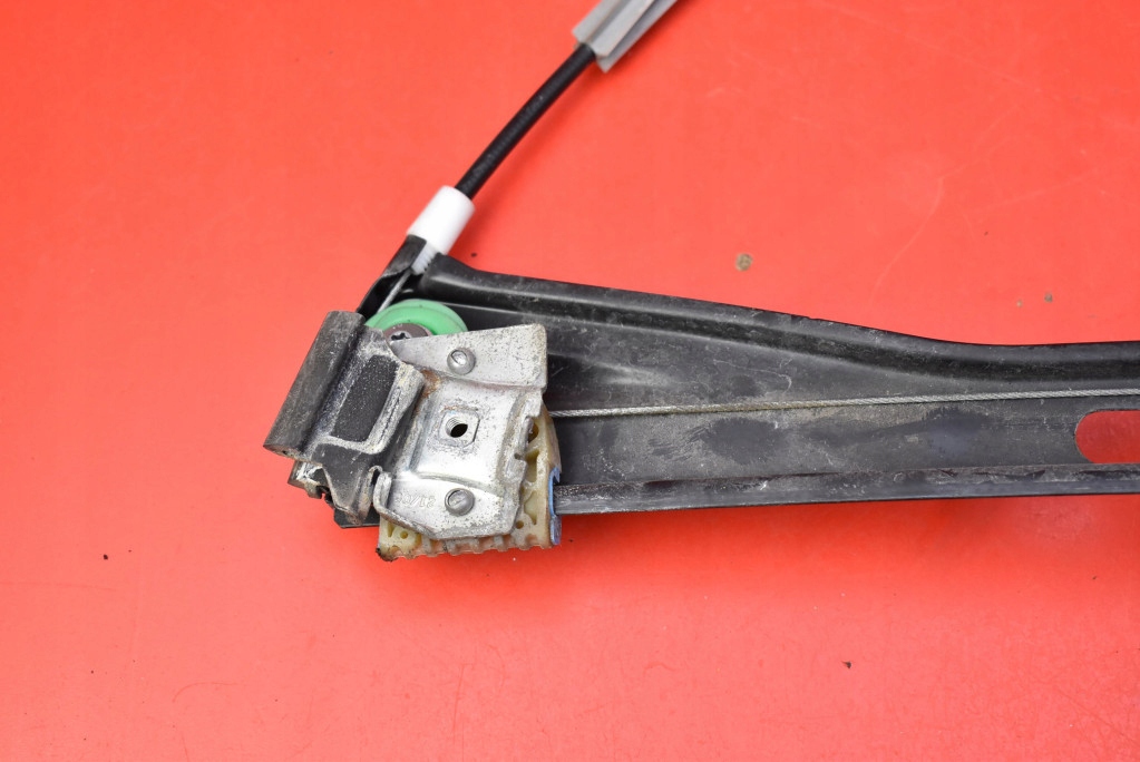 window regulator right front EU 1K5837462B VW JETTA 5 V sedan 05-11