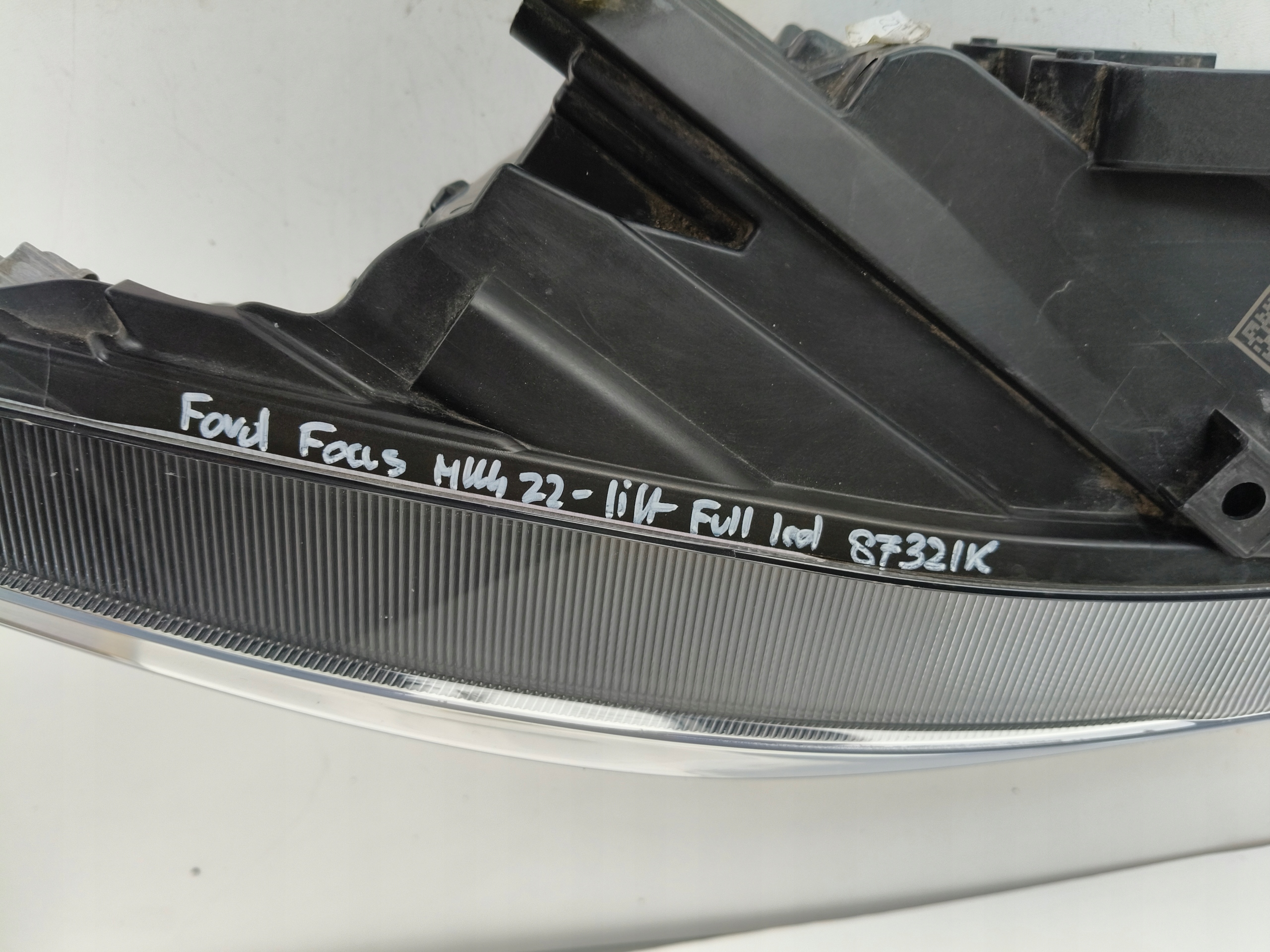 light right REFLEKTOR FORD FOCUS MK4 22- LIFT FULL LED