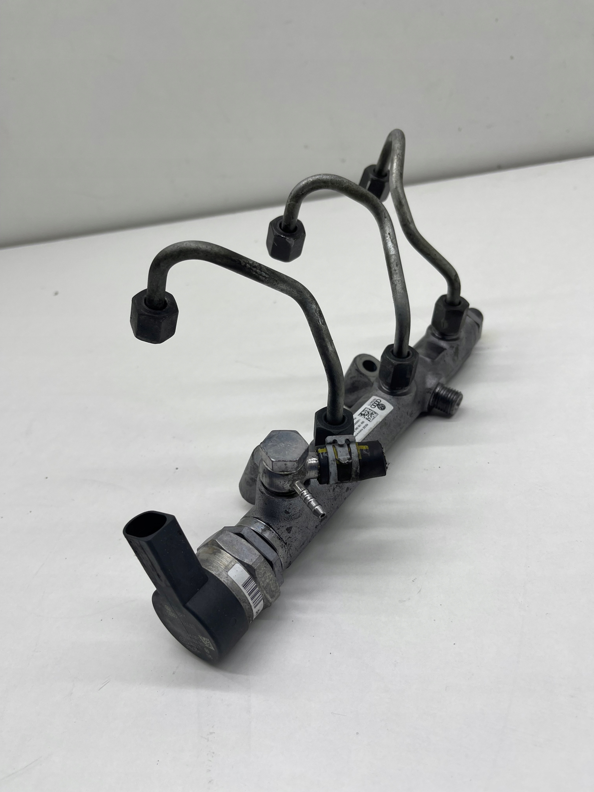 AUDI A4 A5 A7 A6 C7 3.0 TDI Rampe injection Carburant + Capteur