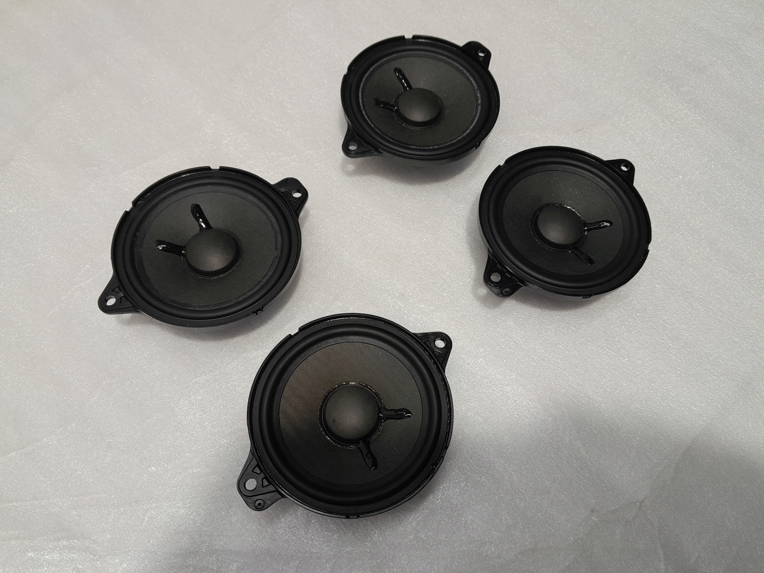 AUDI Q5 80A speaker bang&OLUFSEN 80A035303